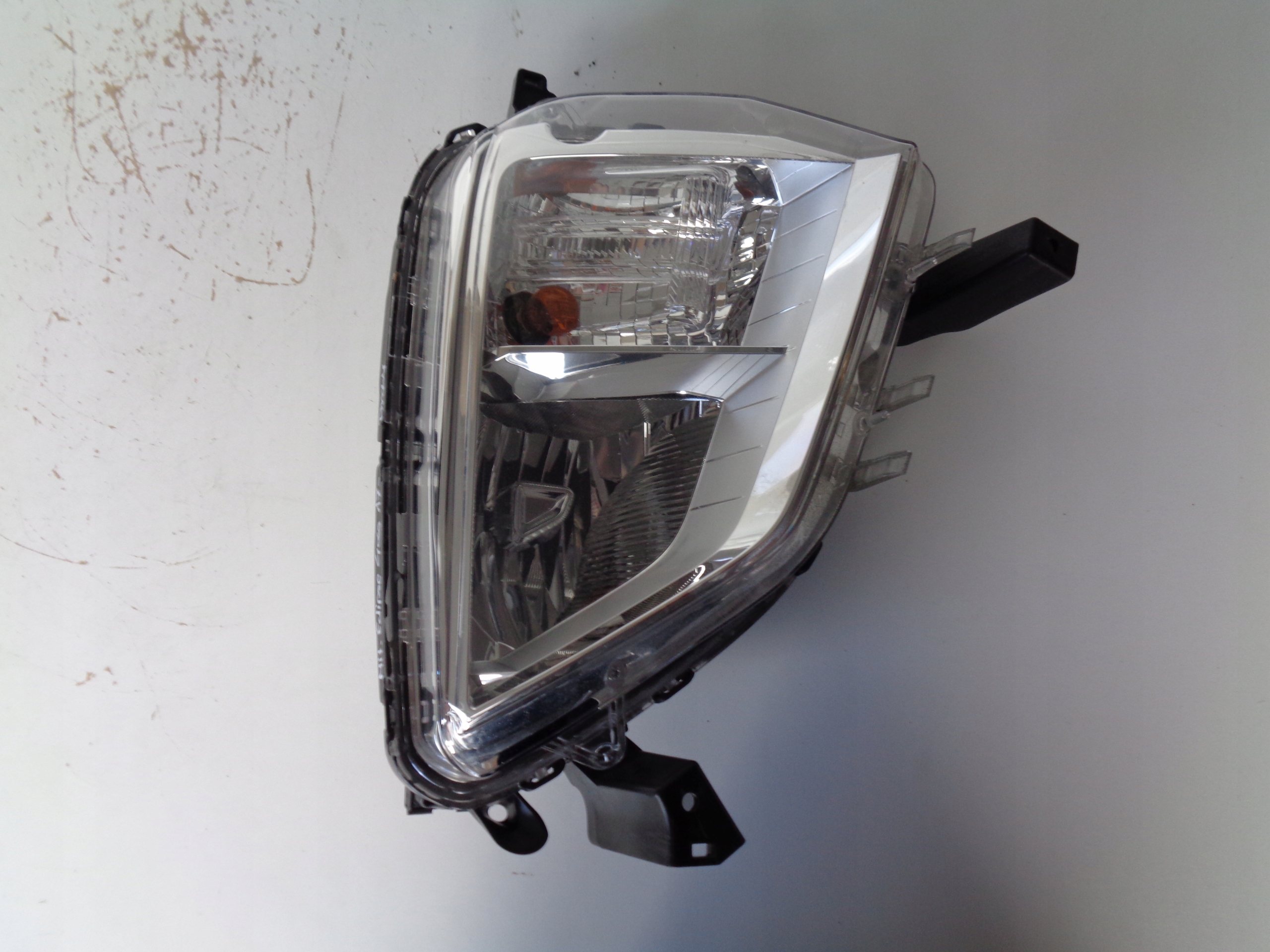 fog light right MITSUBISHI ECLIPSE CROSS 17