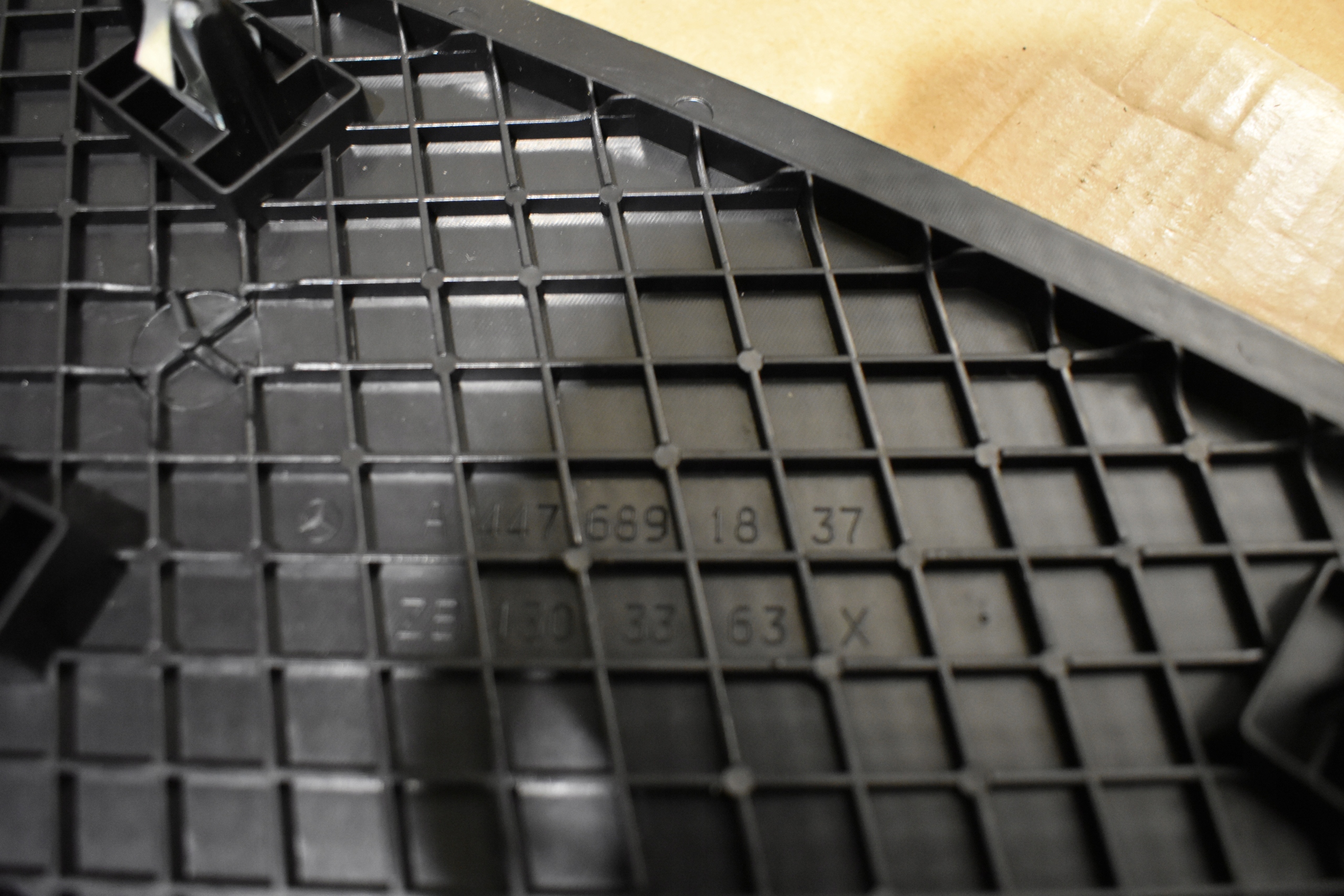 IDEALNA Blende Abdeckung konsole MERCEDES VITO W447 1 9