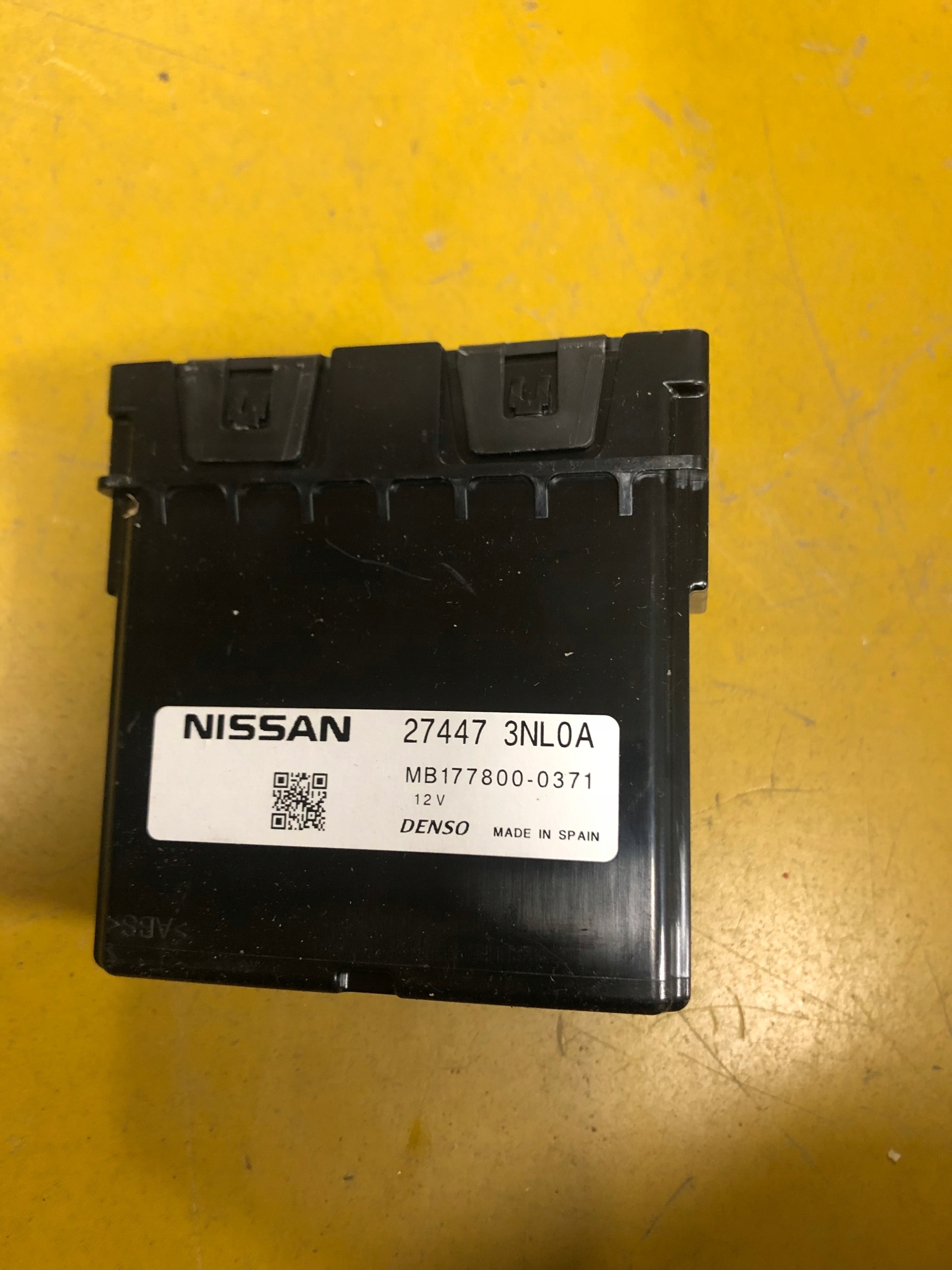 МОДУЛЬ УПРАВЛІННЯ КОНДИЦІОНЕРА NISSAN LEAF Ze0 I