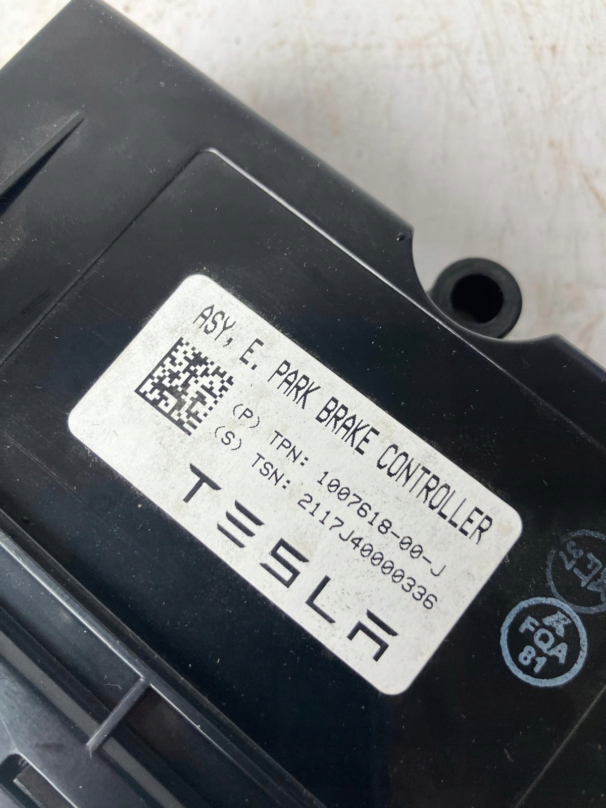 module control unit electric brake TESLA MODEL S 1007618-00