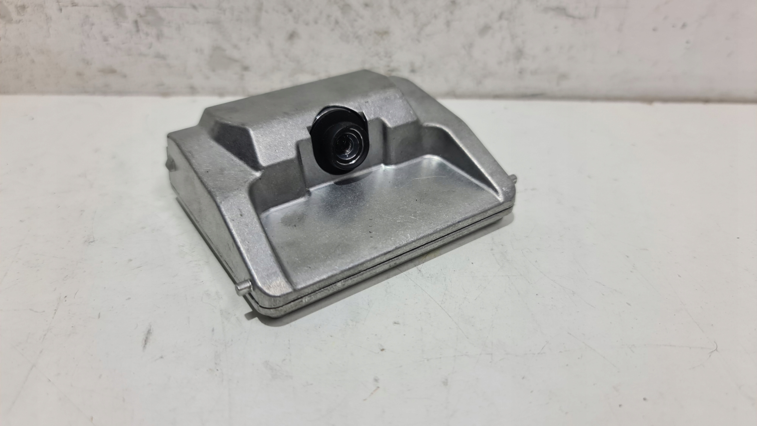 KAMERA ASYSTENT PASA KIA HYUNDAI 99211-J5000