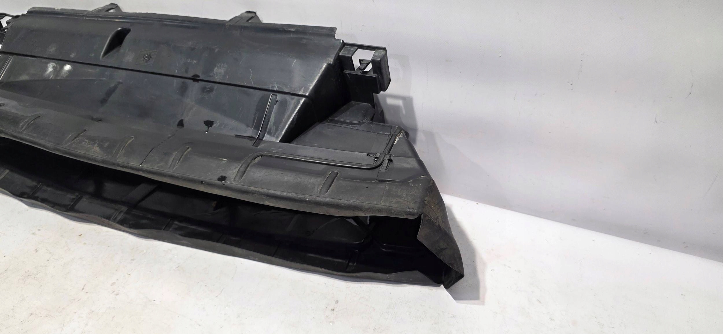 luftansaugkanal RENAULT TRAFIC III Original 214772888R