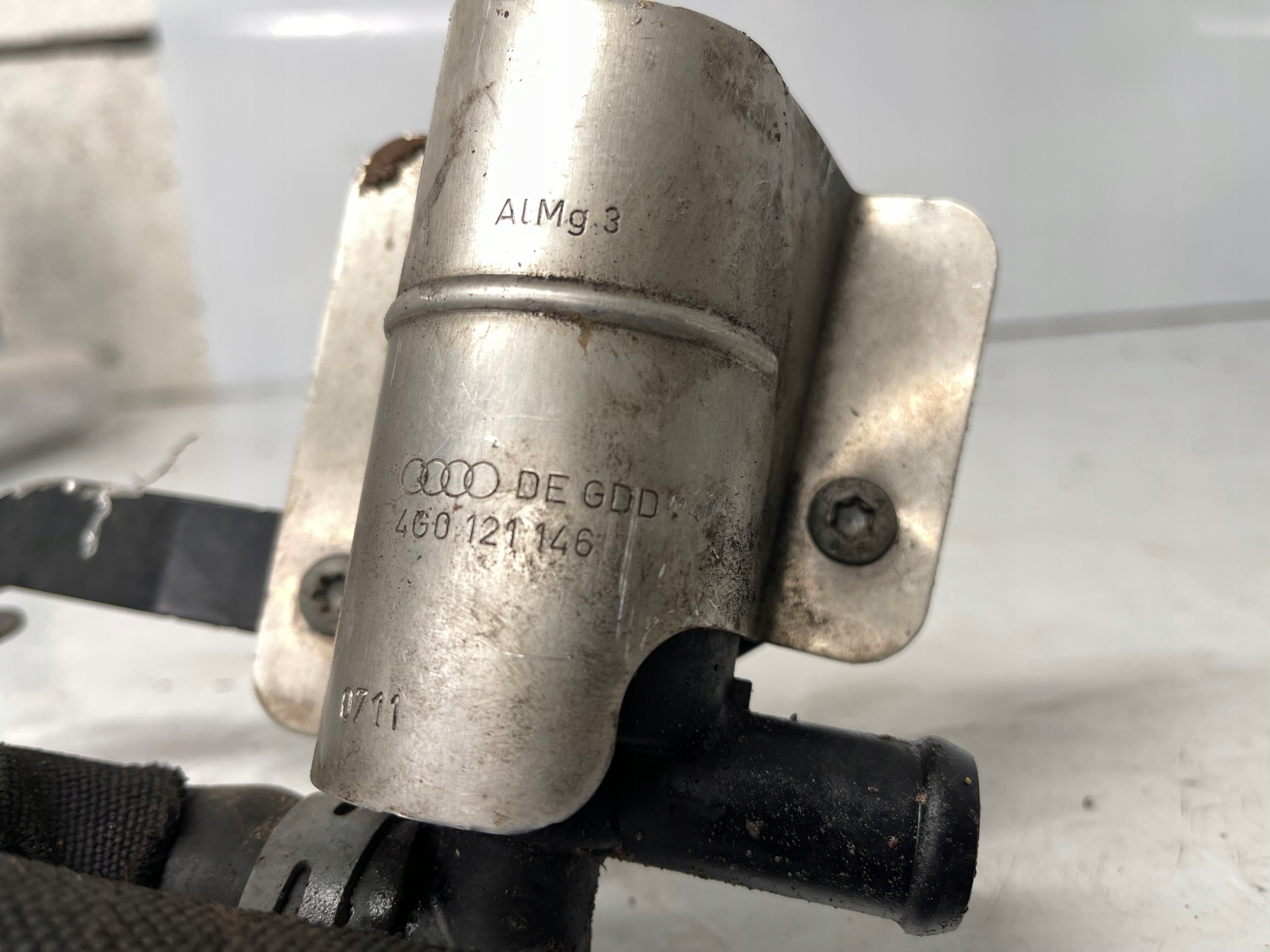 AUDI A6 C7 supplementary water pump 4G0121146