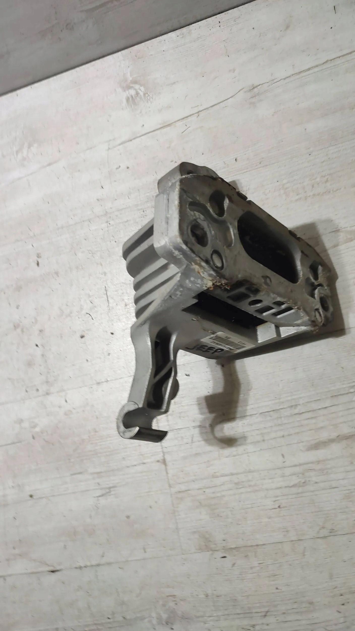 Jeep Cherokee 2015 Supporti motore usato