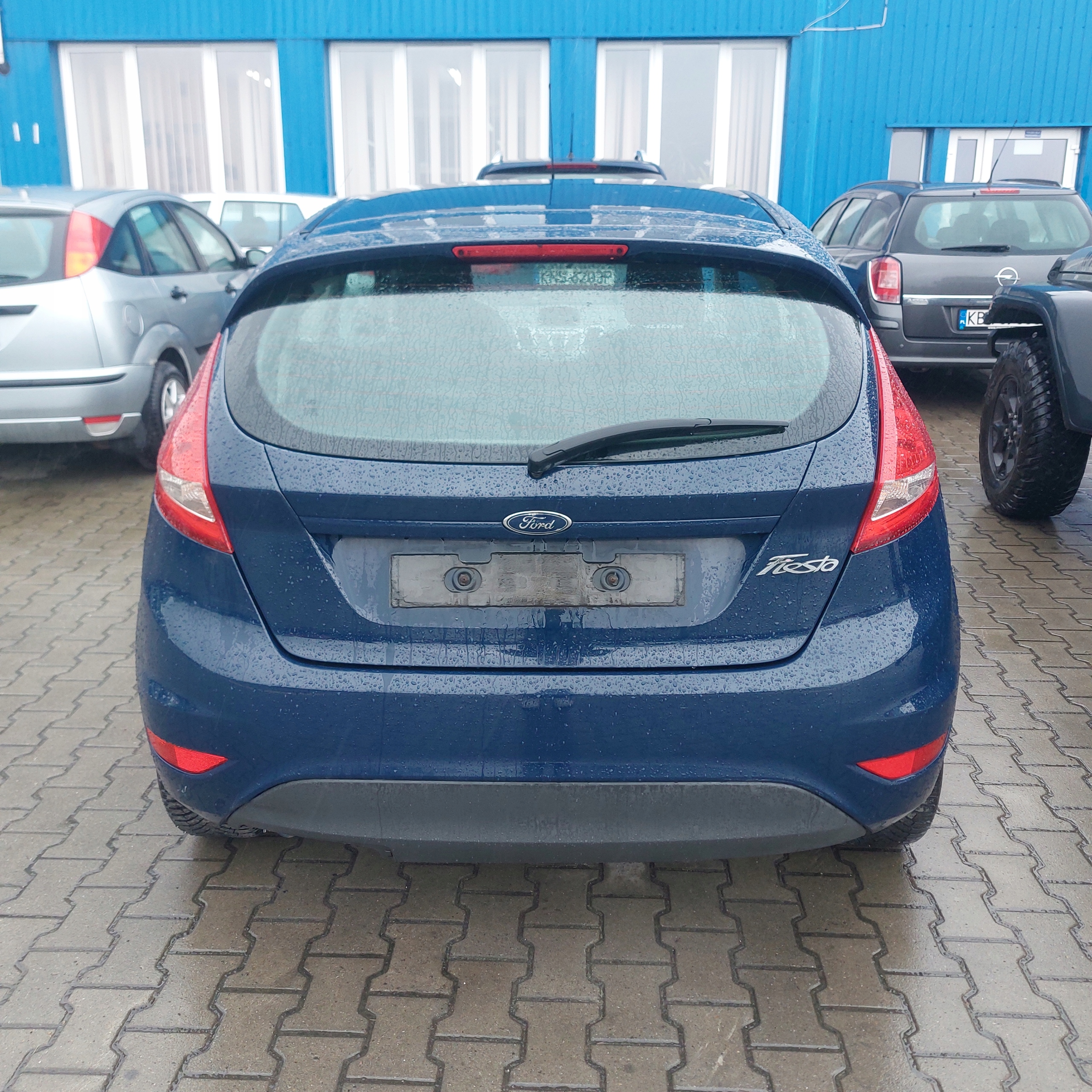 FORD Fiesta MK7 2008 ремень задний