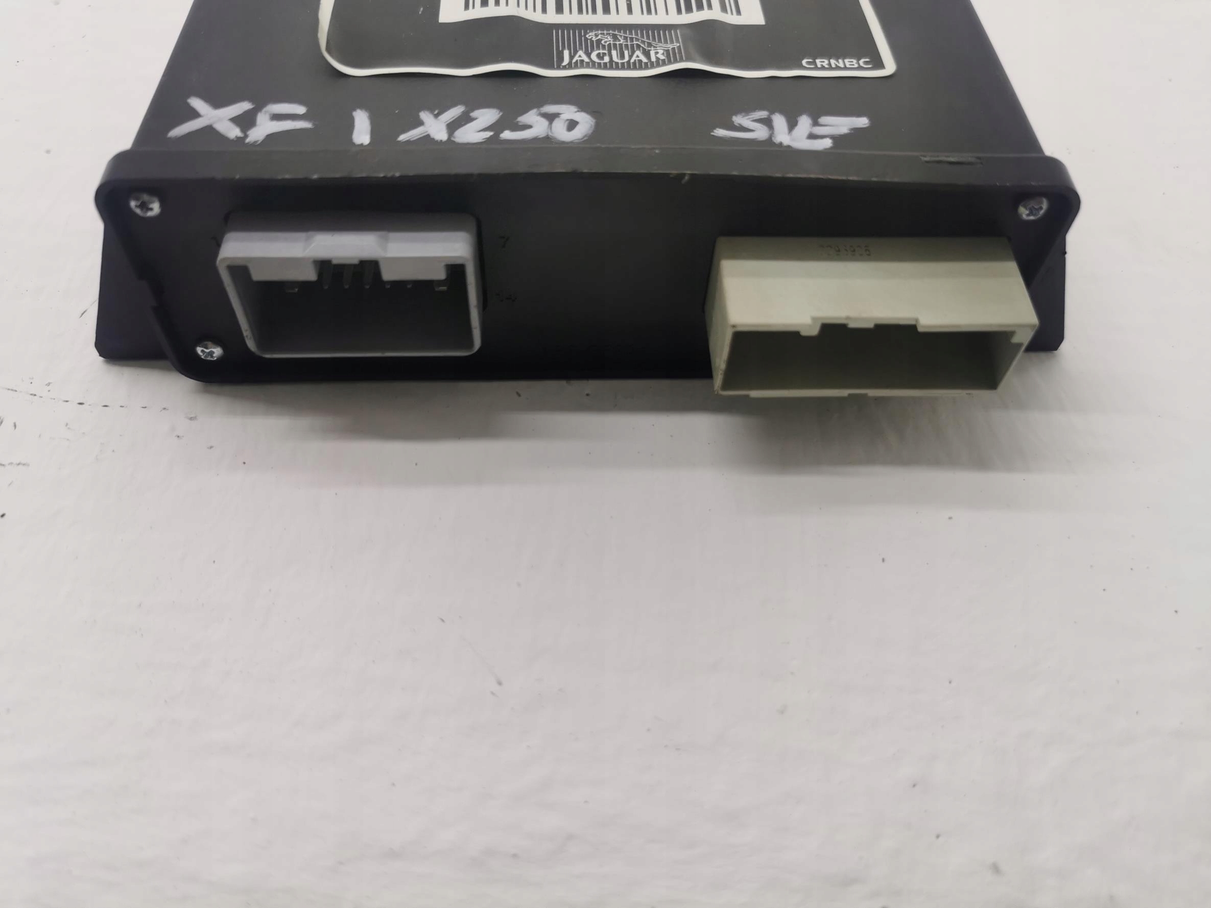 modulo LEVA FRENO A MANO JAGUAR XF e X250 07-15