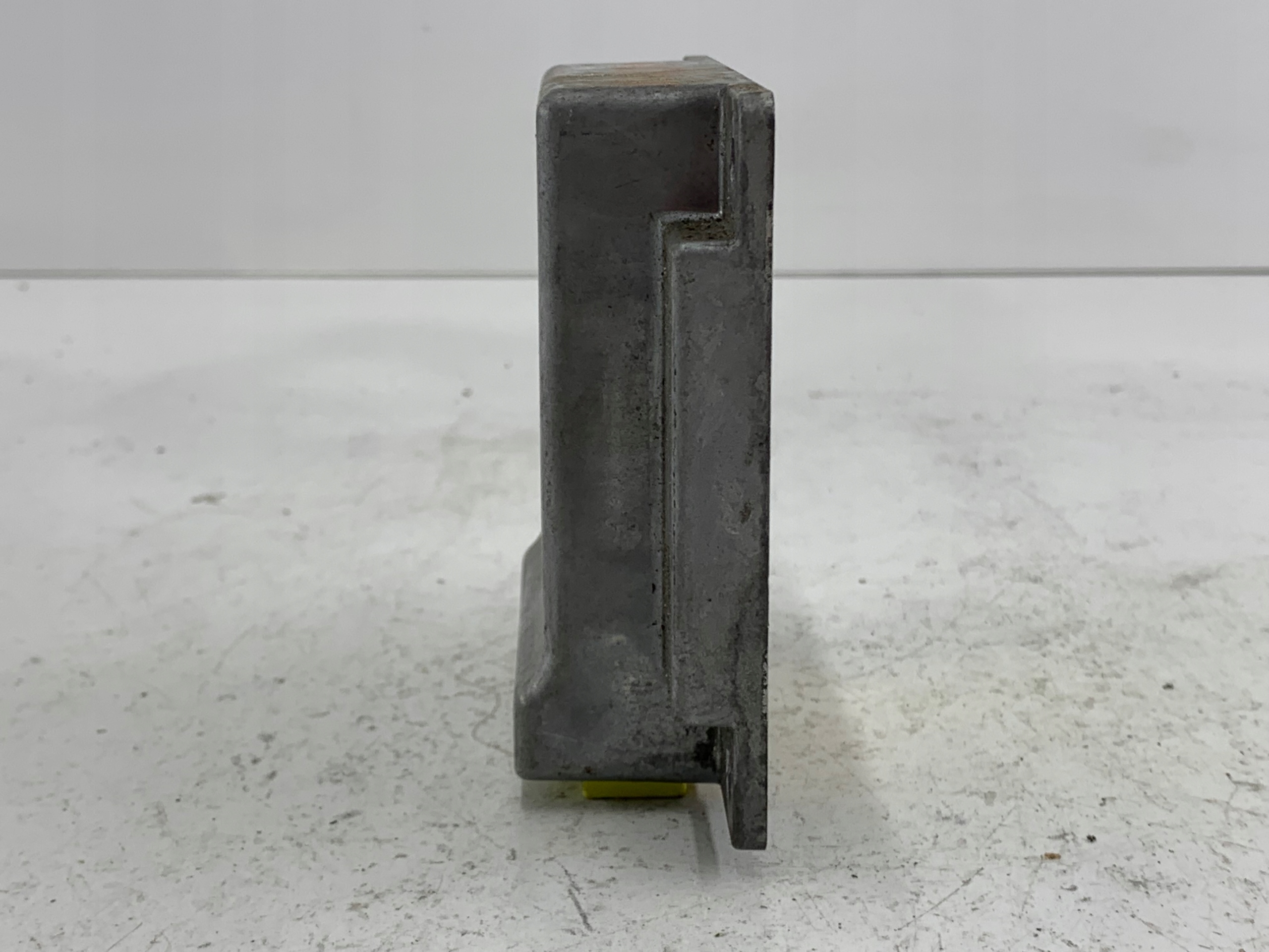 MAZDA MPV II SENSOR module airbag LD6457K30B