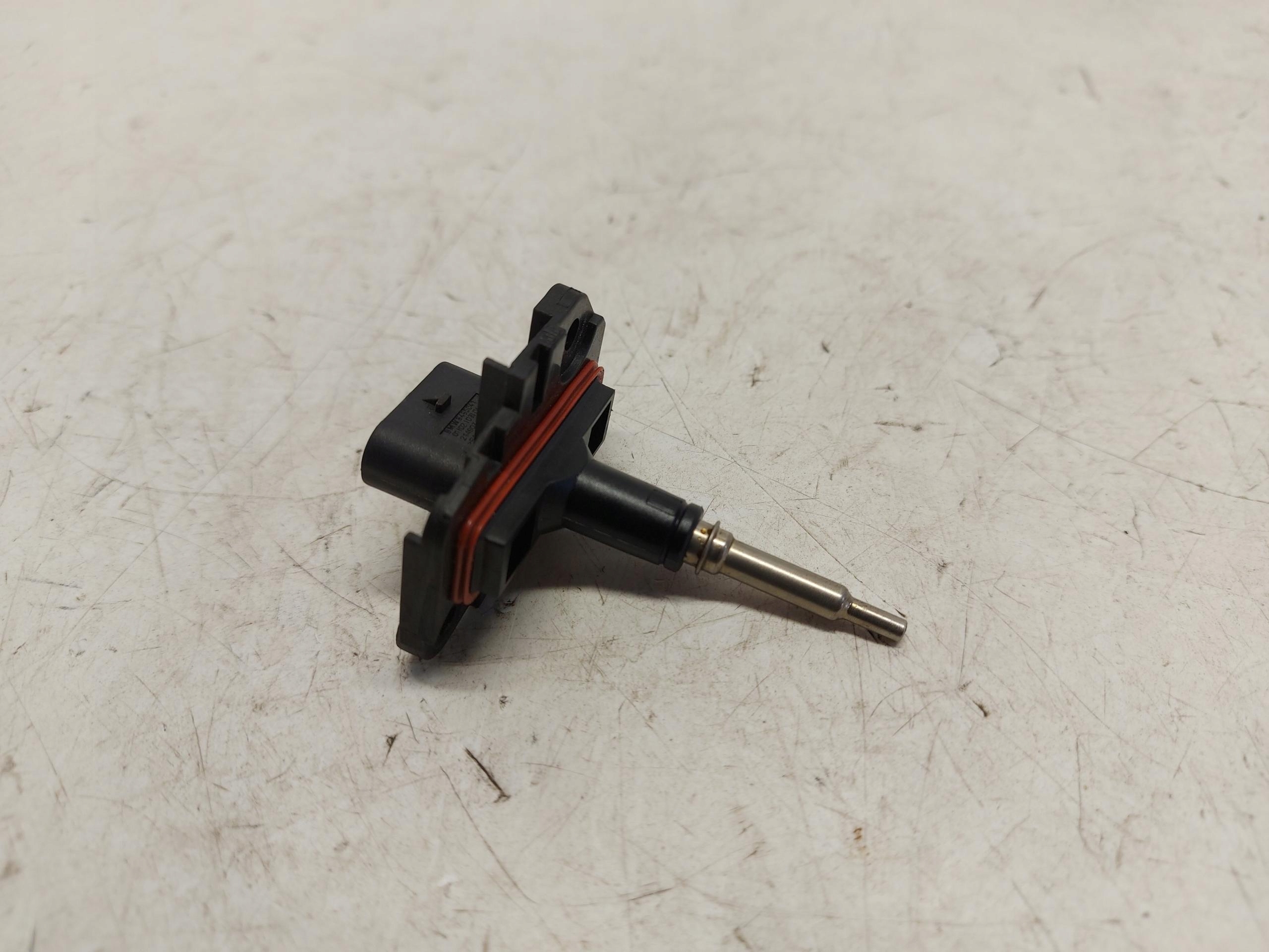 BMW G23 M440i Cabrio 3.0 B flow meter sensor temperatury 8485041