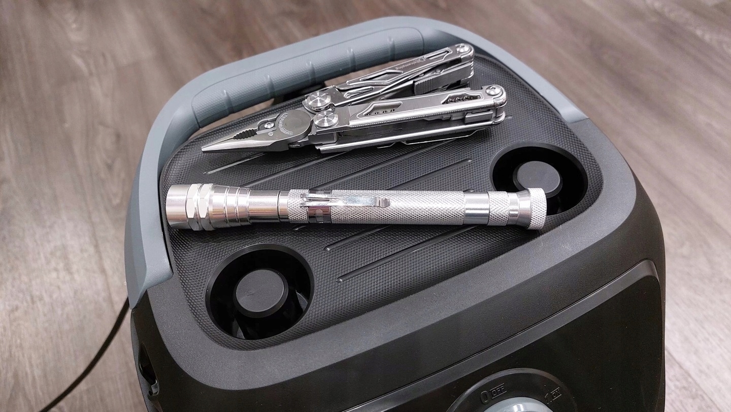 ODKURZACZ PRZEMYSŁOWY KARCHER WD3 BEZWORKOWY Waga produktu z opakowaniem jednostkowym 7 kg