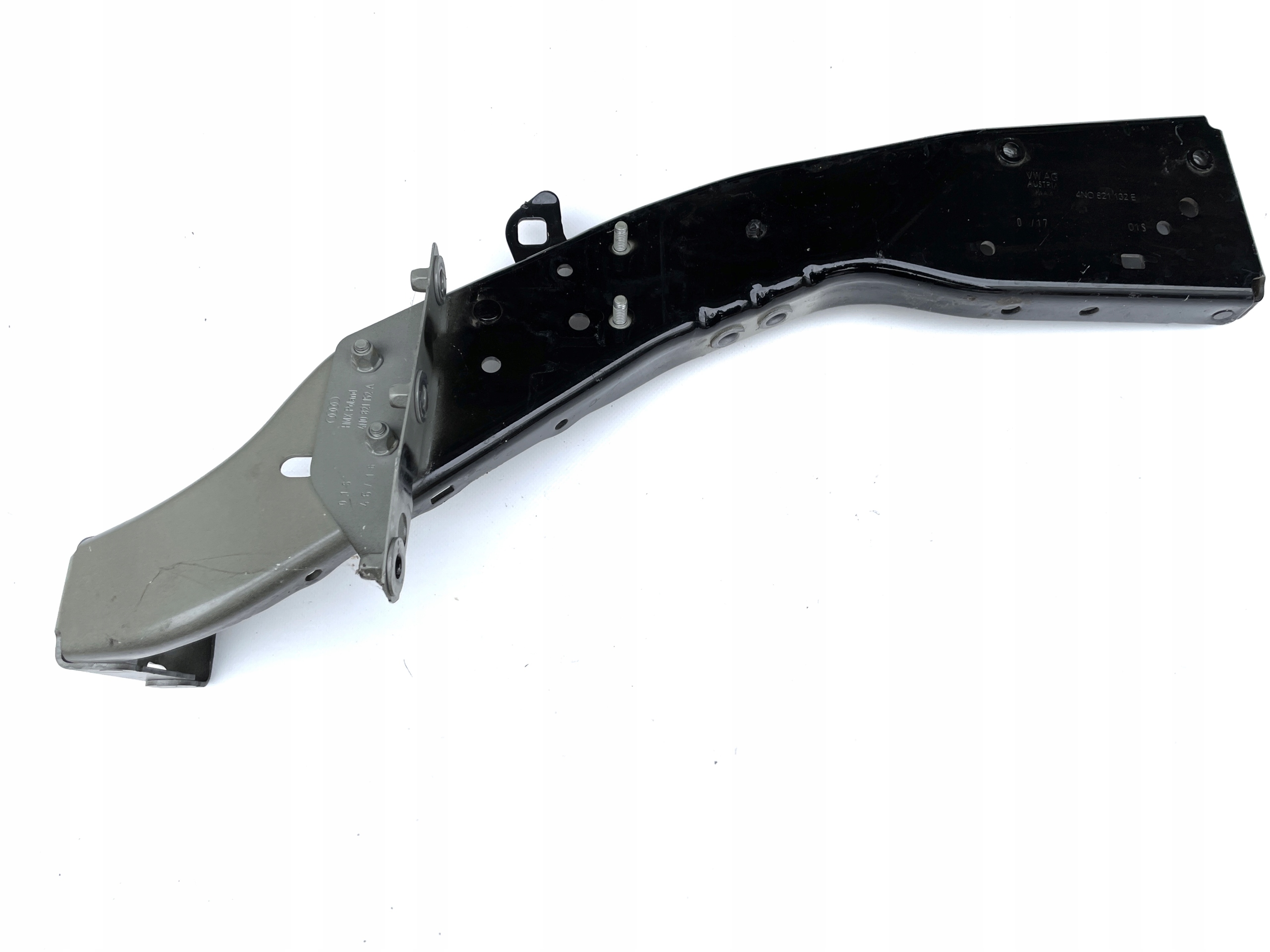 Podpora blotnika wspornik 4N0821132E AUDI A8 4N Part number 4N0821132E
