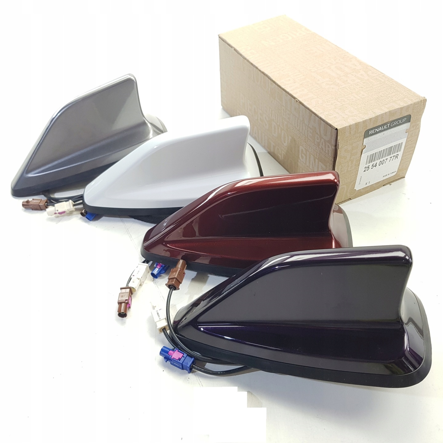 Automobilová anténa Fm/am Ploutev Žraloka X-trail Juke