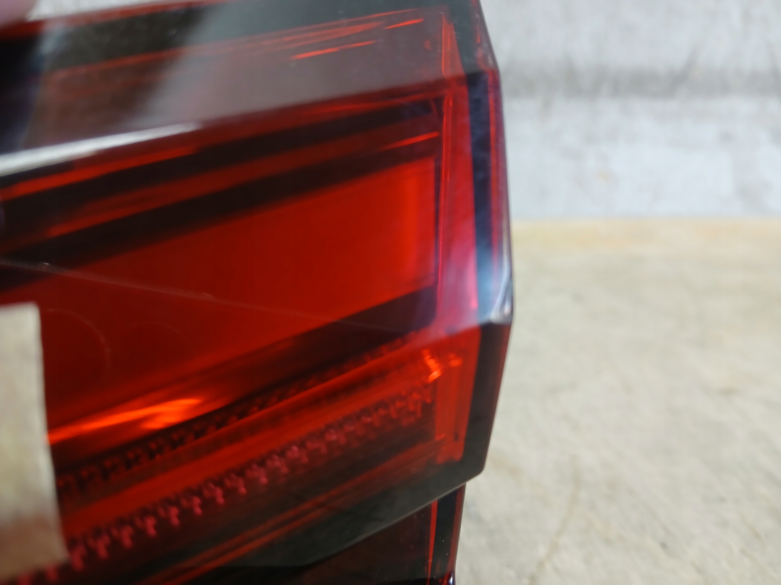 light rear part right AUDI A5 8W6 17- LED 8W6945094G