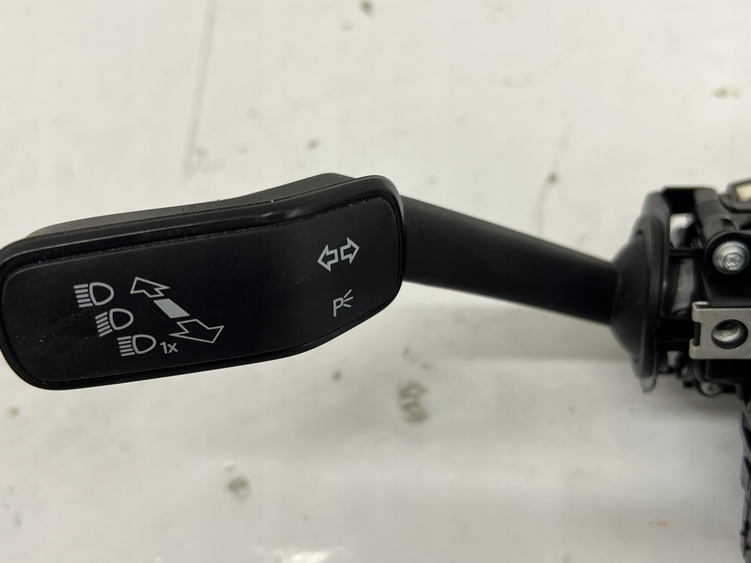 VW GOLF VII 12-21 steering wheel levers and controls ring control 5Q0953502M 5Q0953521K