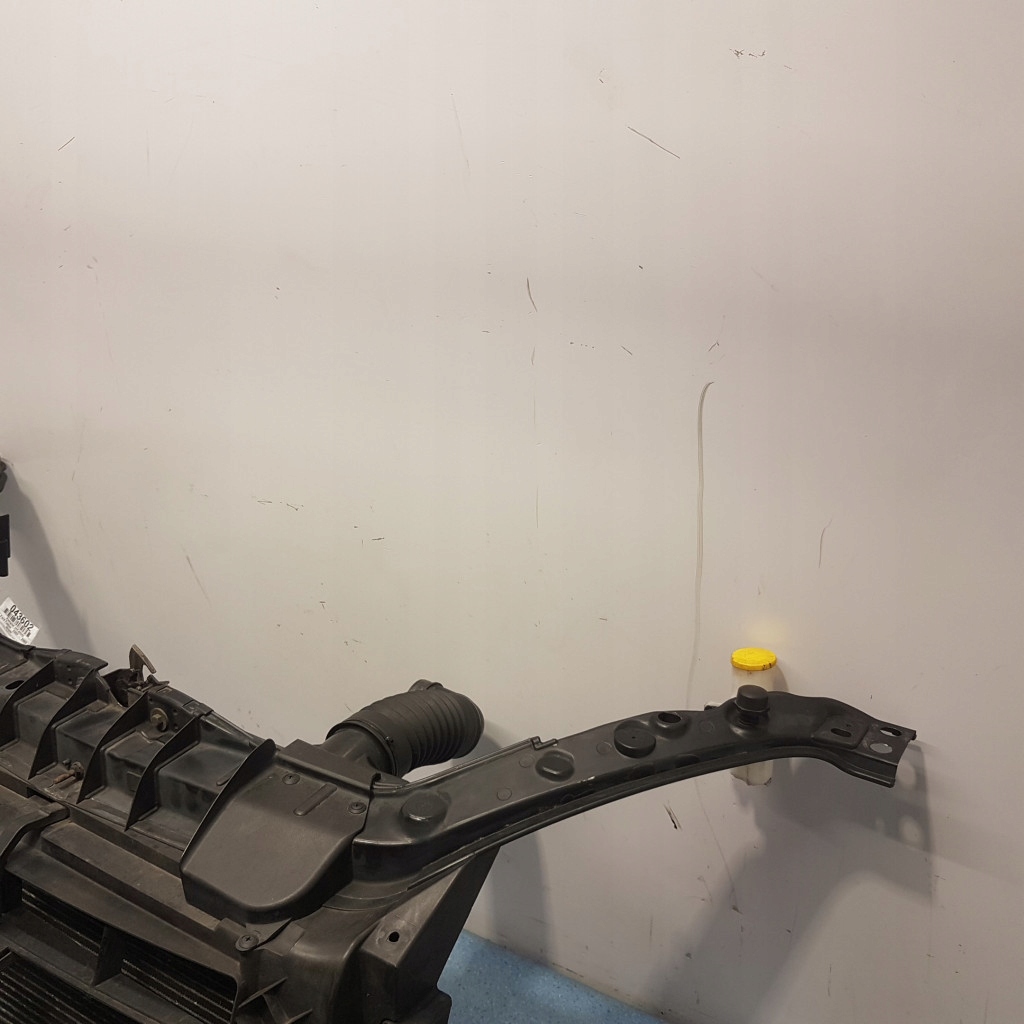 FORD FUSION I 1.6B PAS PRZEDNI KOMPLET CHŁODNIC Numer katalogowy części 01