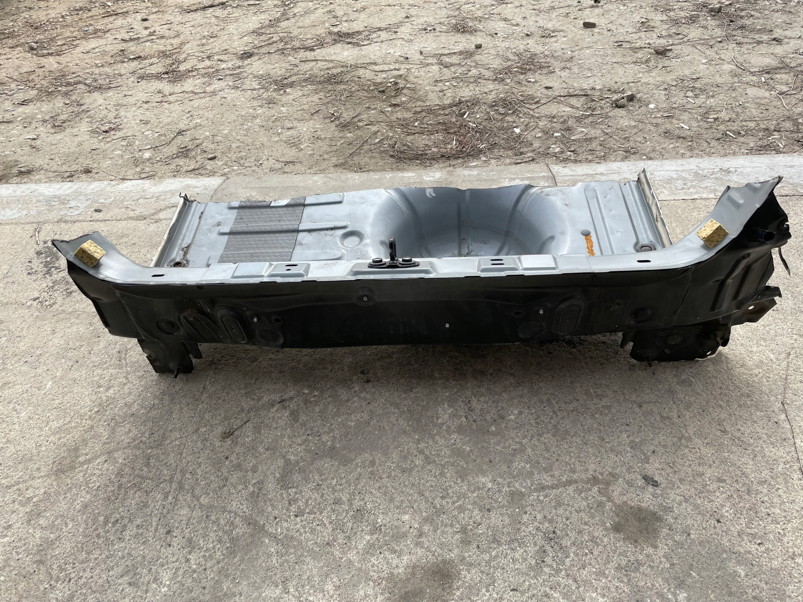 PAS TYL CLIO IV LIFT Part manufacturer Renault OE