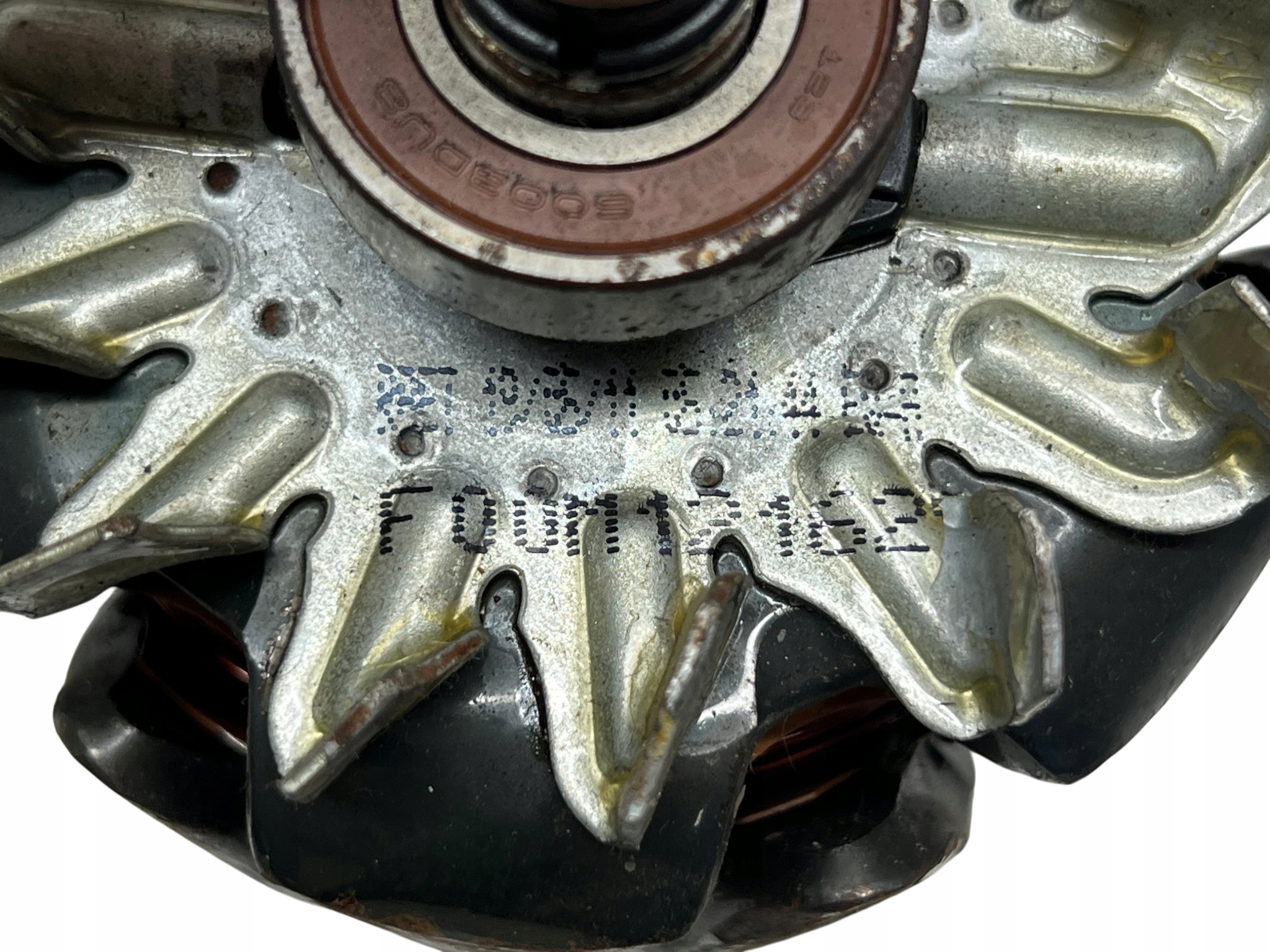 OPEL CORSA D WIRNIK ALTERNATORA A12XER 13222931 Original