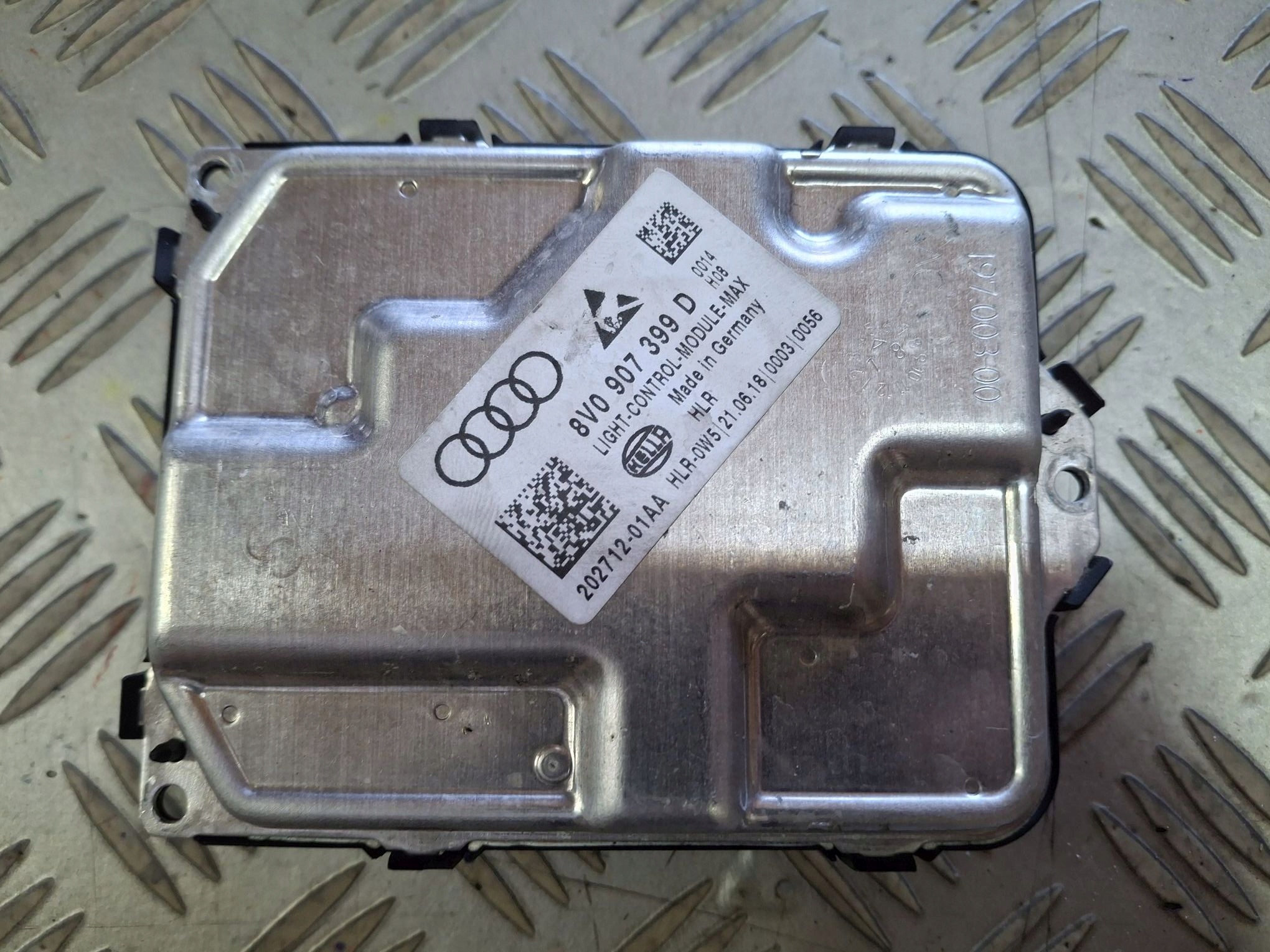 modulo LED VW AUDI SKODA SEAT 8V0907399D