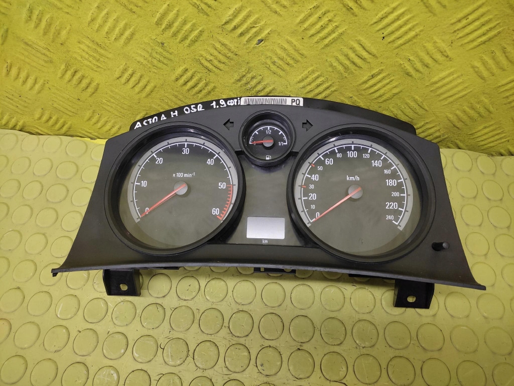 OPEL ASTRA H 1.9 CDTI dials dials 13216693