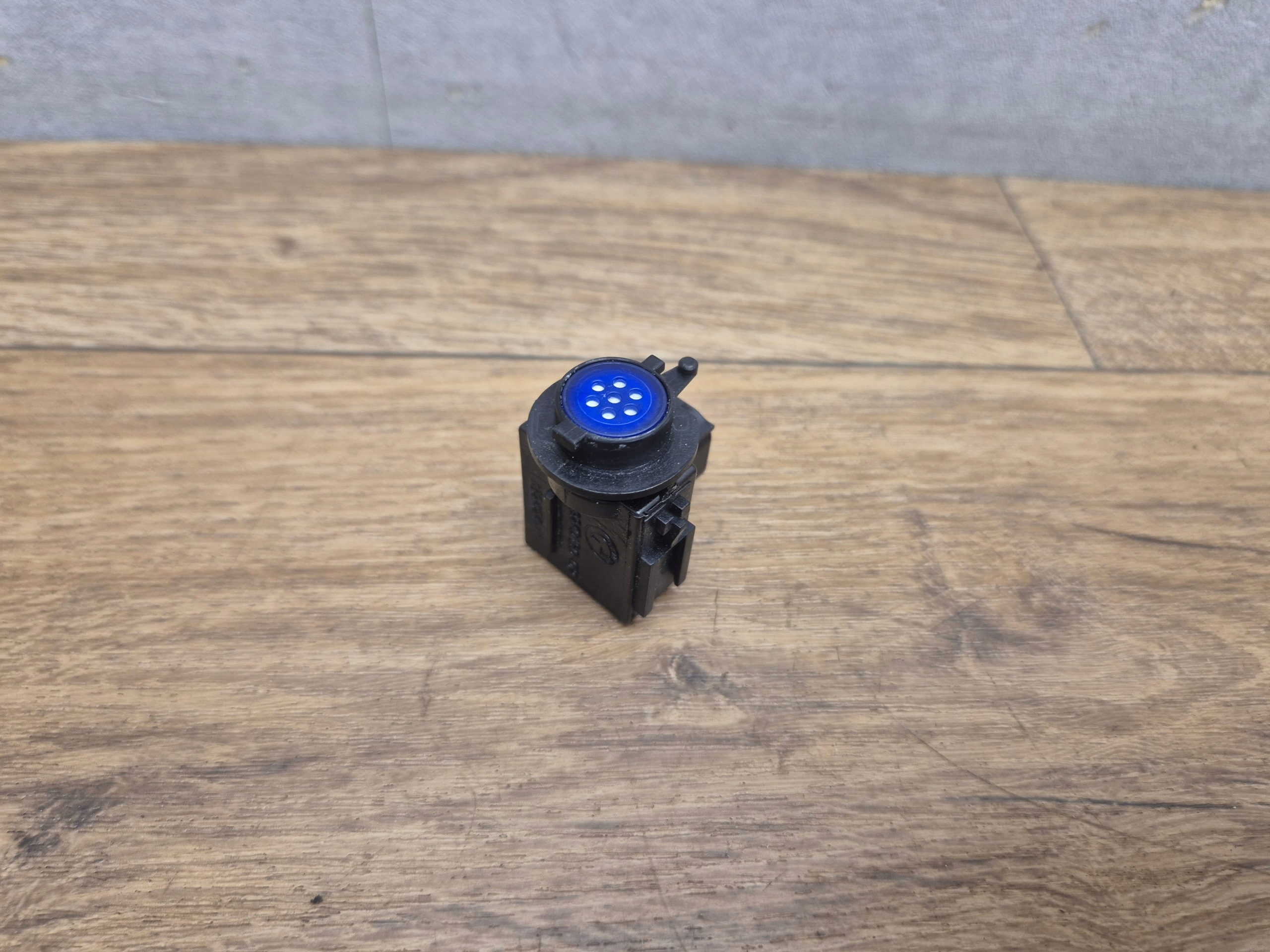 BMW E60 E61 E70 E90 F30 F36 F32 Sensor JAKOSCI luft AUC 9240180