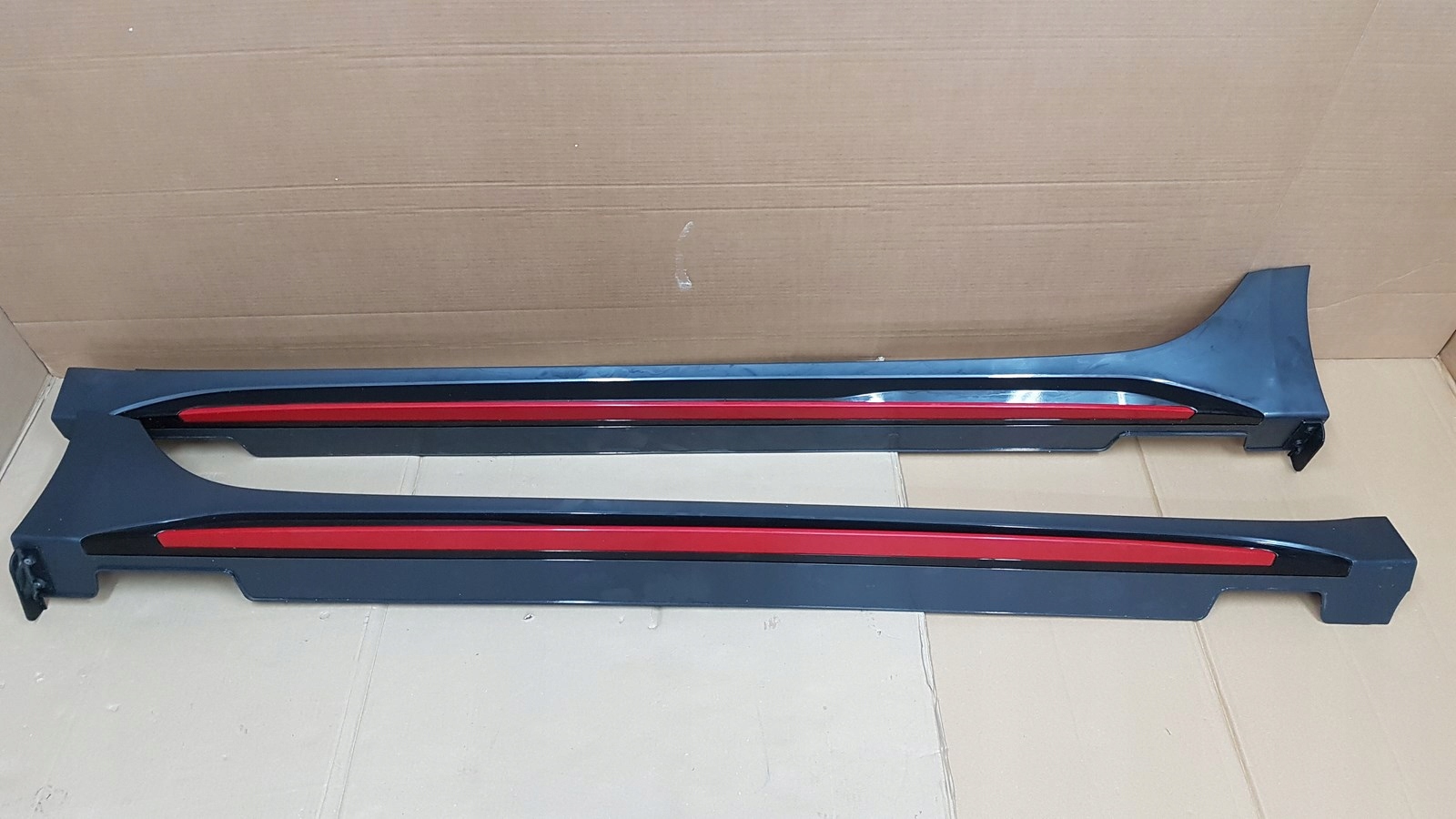 KIA PROCEED GT 204 KM LISTWA PROGOWA LEWA PRAWA