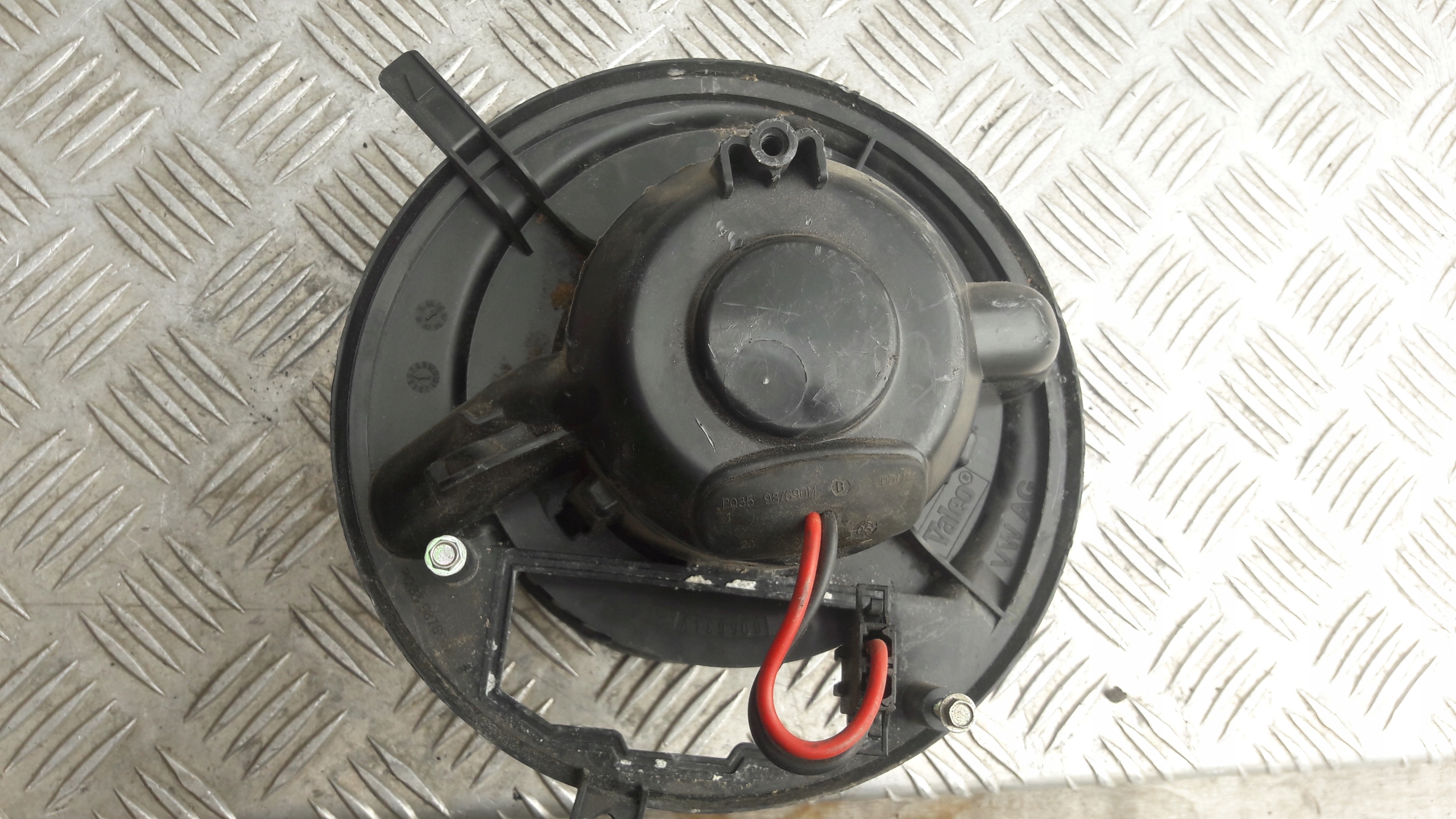 VW TOURAN tOPENÍ ventilátor topení 1k2820015e