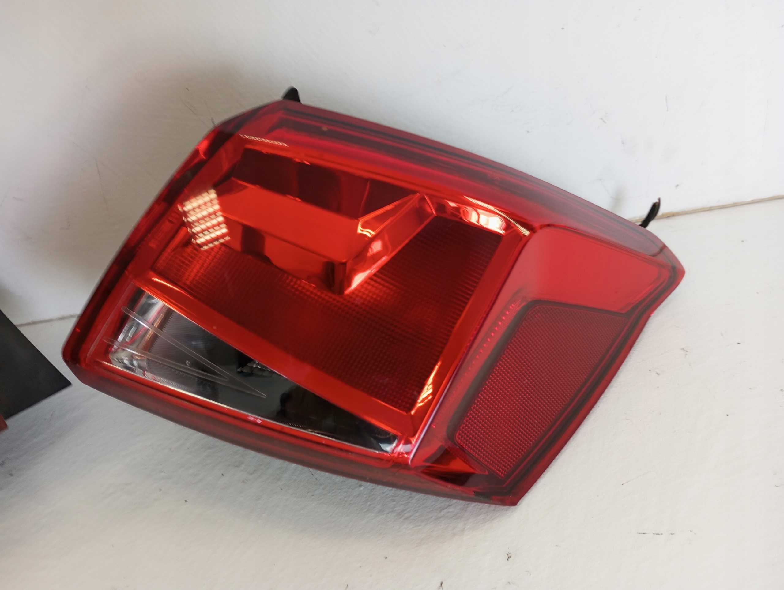 light SEAT ARONA 6F9 rear part rear right 6F9945096B