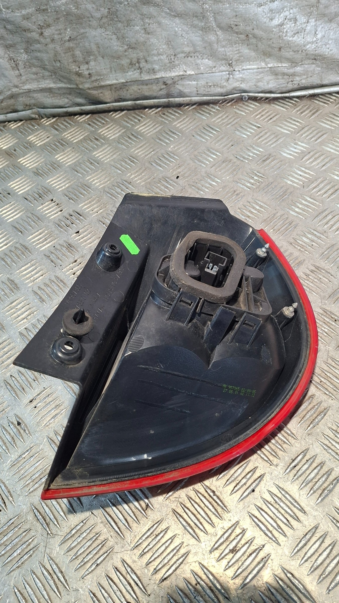 light left rear part MITSUBISHI COLT VI
