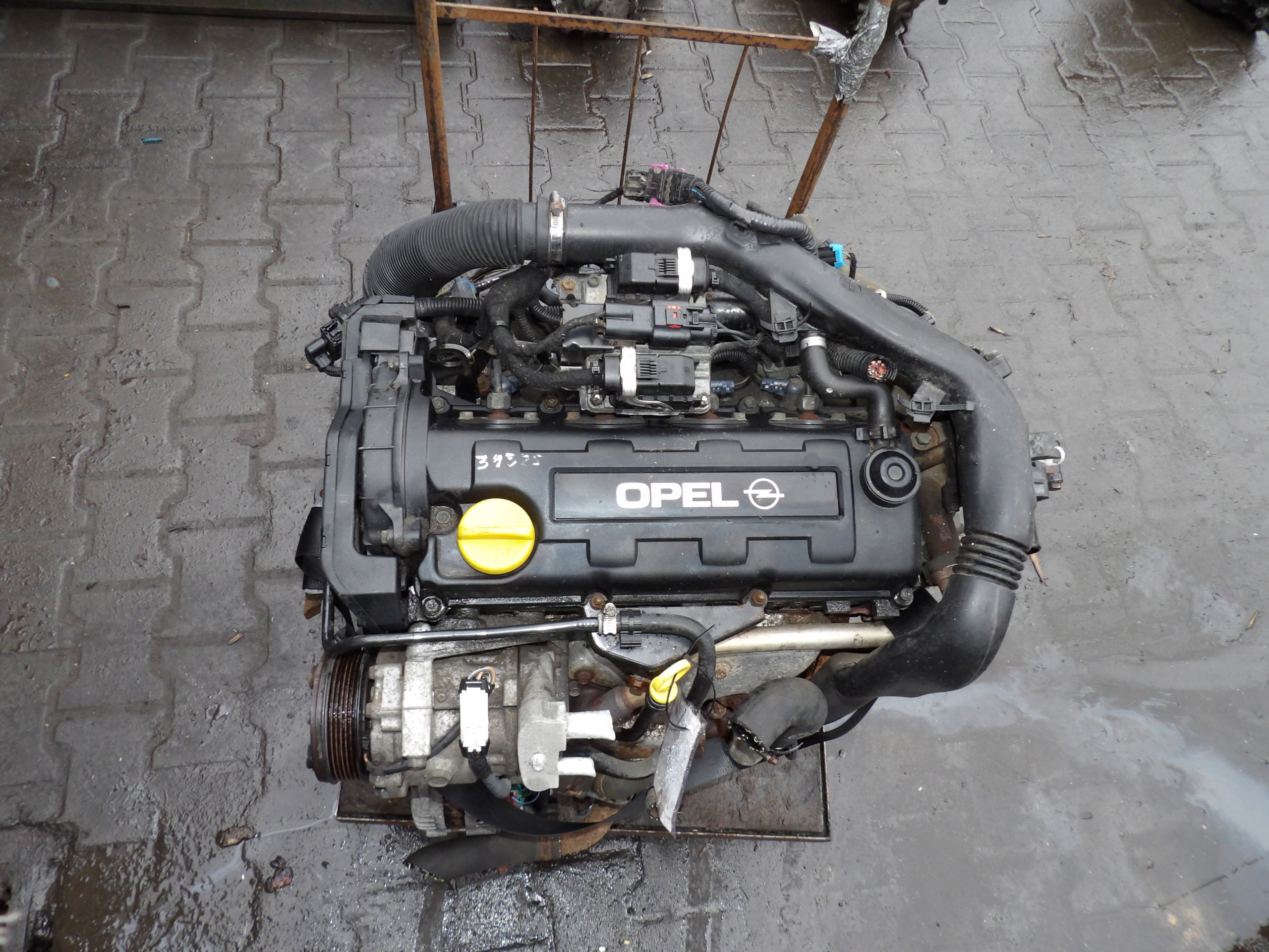 Opel Meriva 1,7DTI 55KW 75KM engine kompletnu Y17DT