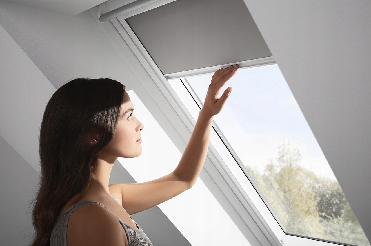 Originální roleta Velux Dkl 94x118 PK06