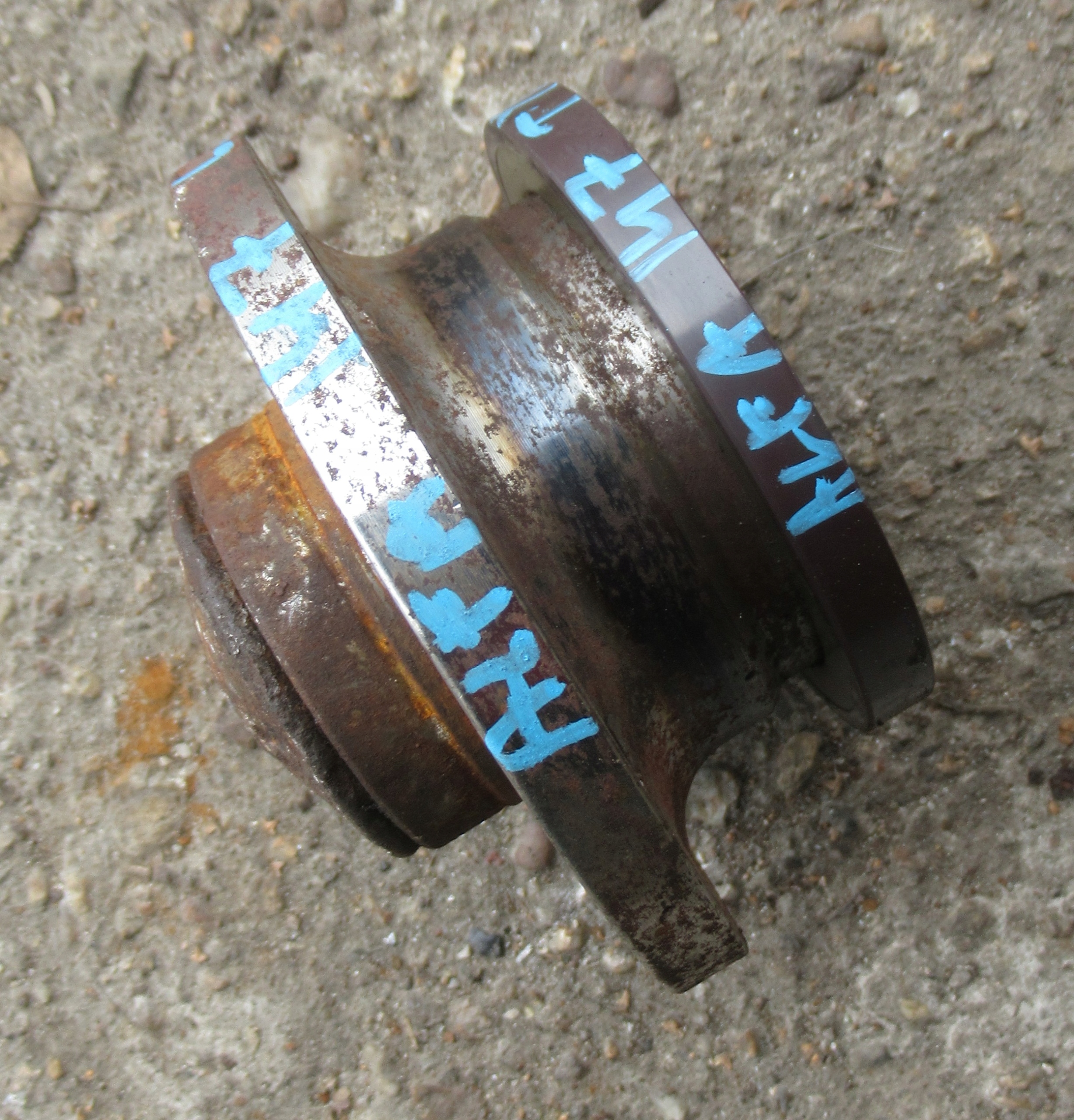 ALFA 147 1.6 TS 05R schenkel links heck