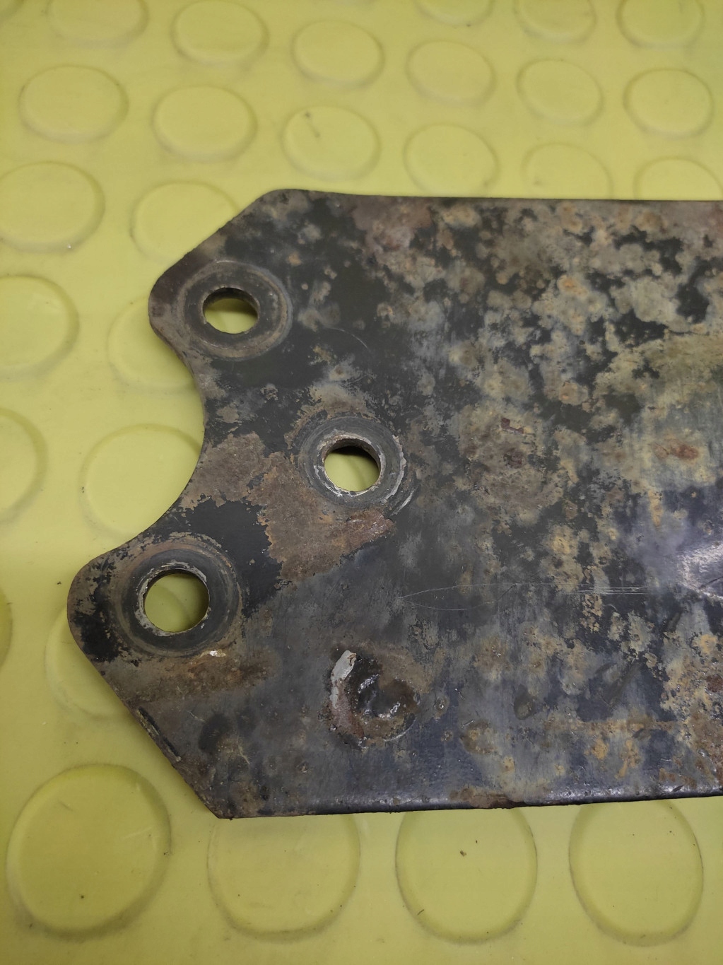 OPEL VIVARO 1.9 CDTI arm right front