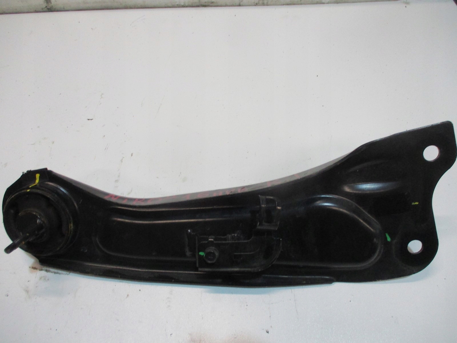 QUERLENKER HINTEN HECK KIA NIRO II