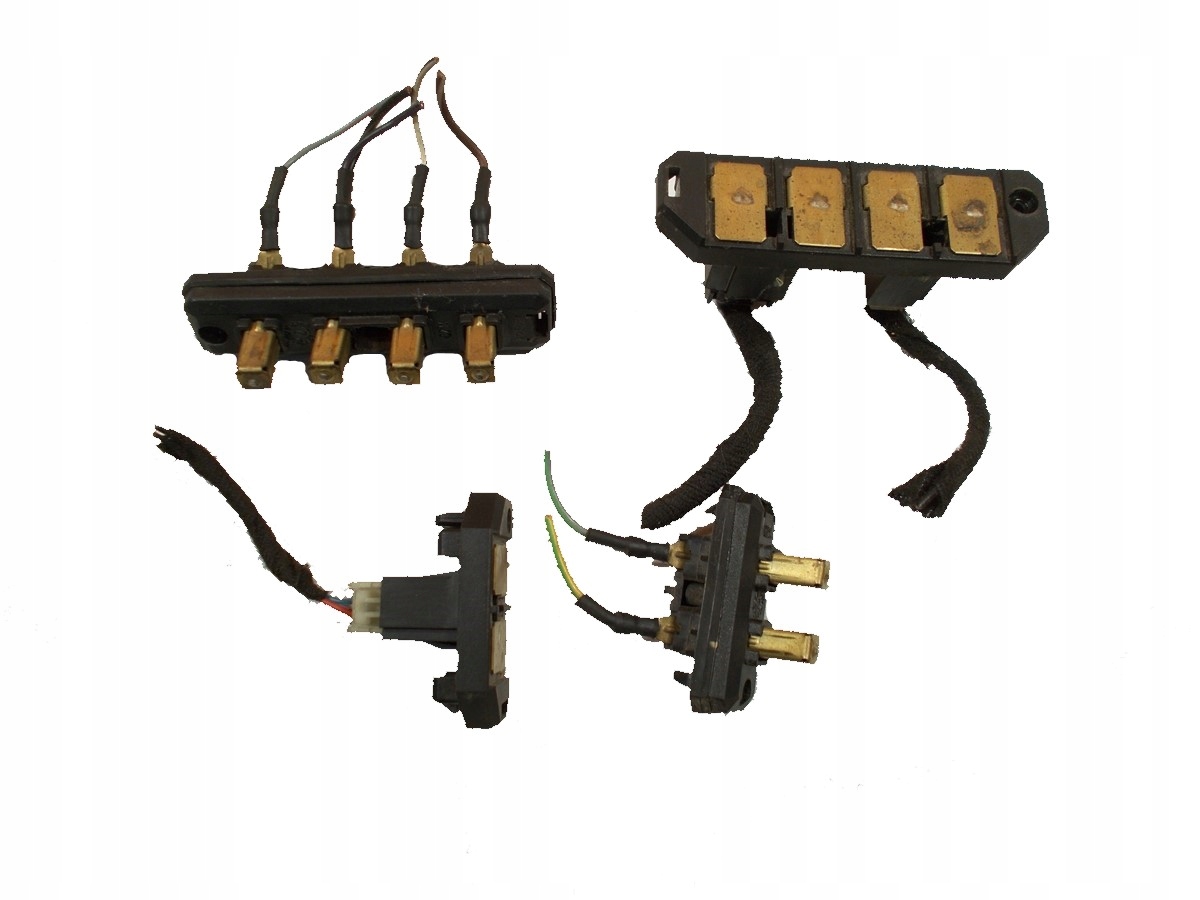 FIAT SEICENTO KRAŃCÓWKI STYKI KLAPY TYŁ KPL KOSTKI