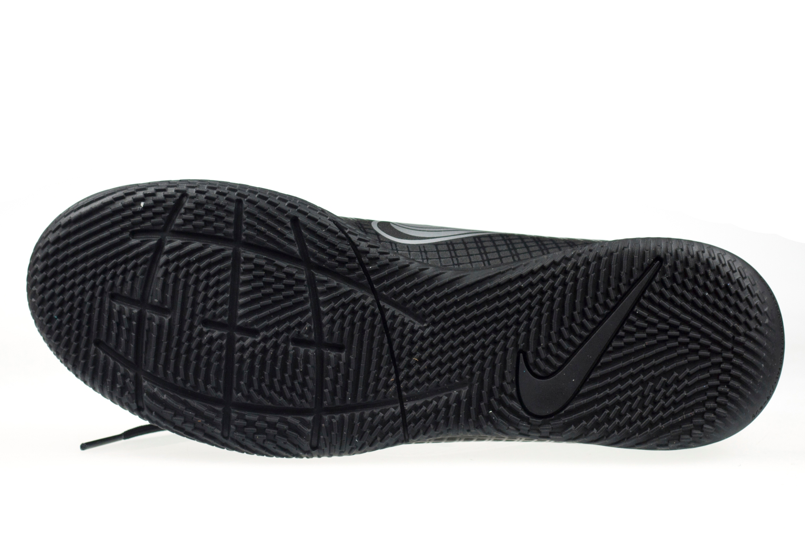 Halówki NIKE SUPERFLY 8 CLUB IC Model Superfly 8