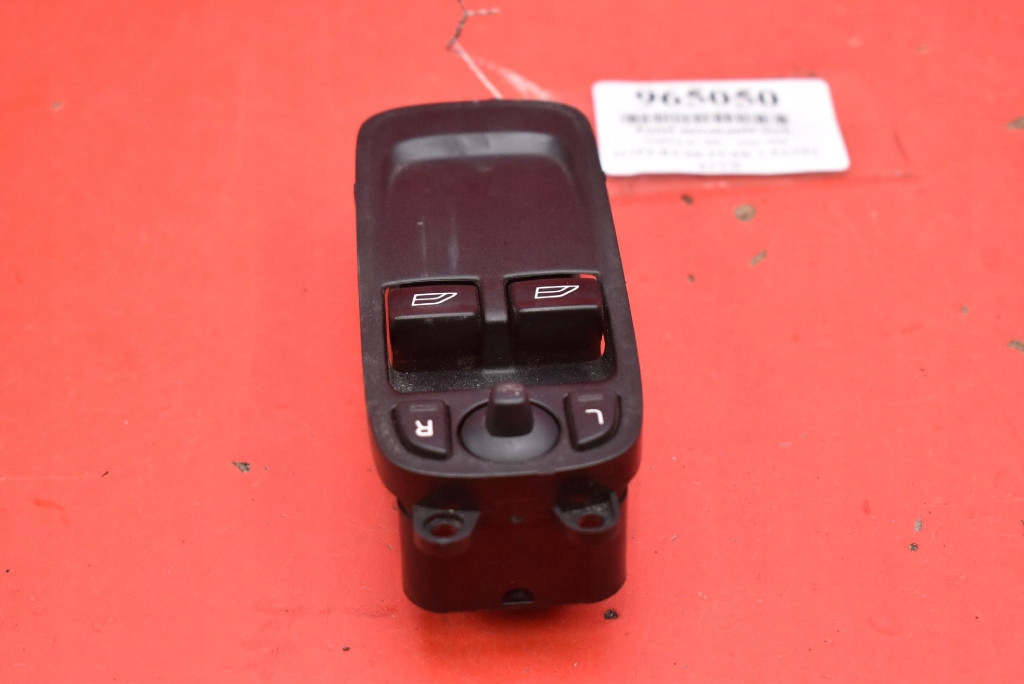 control panel of the window EU 30710783 VOLVO C30 1 and 06-09