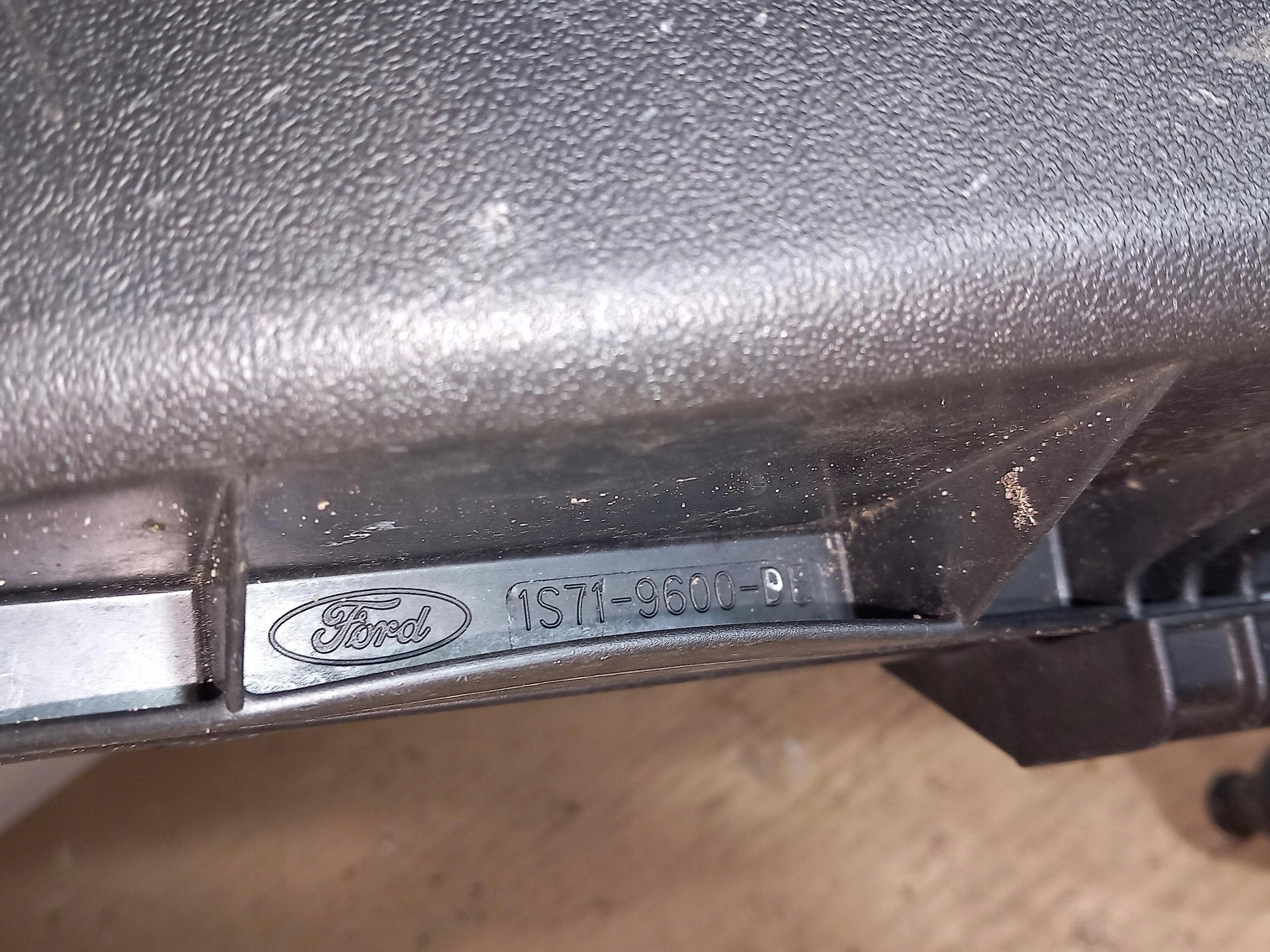 Gehäuse filter luft FORD MONDEO MK3 2.0 TDCI 1S71-9600-DE 00-07