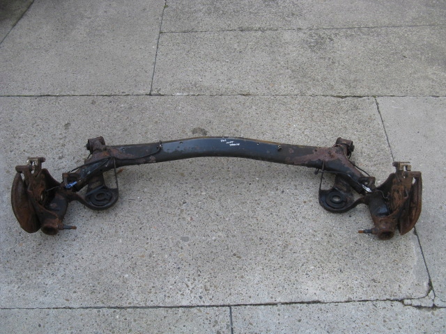 OŚ BELKA TYŁ SEDICI,SUZUKI SX4 LIFT TARCZE