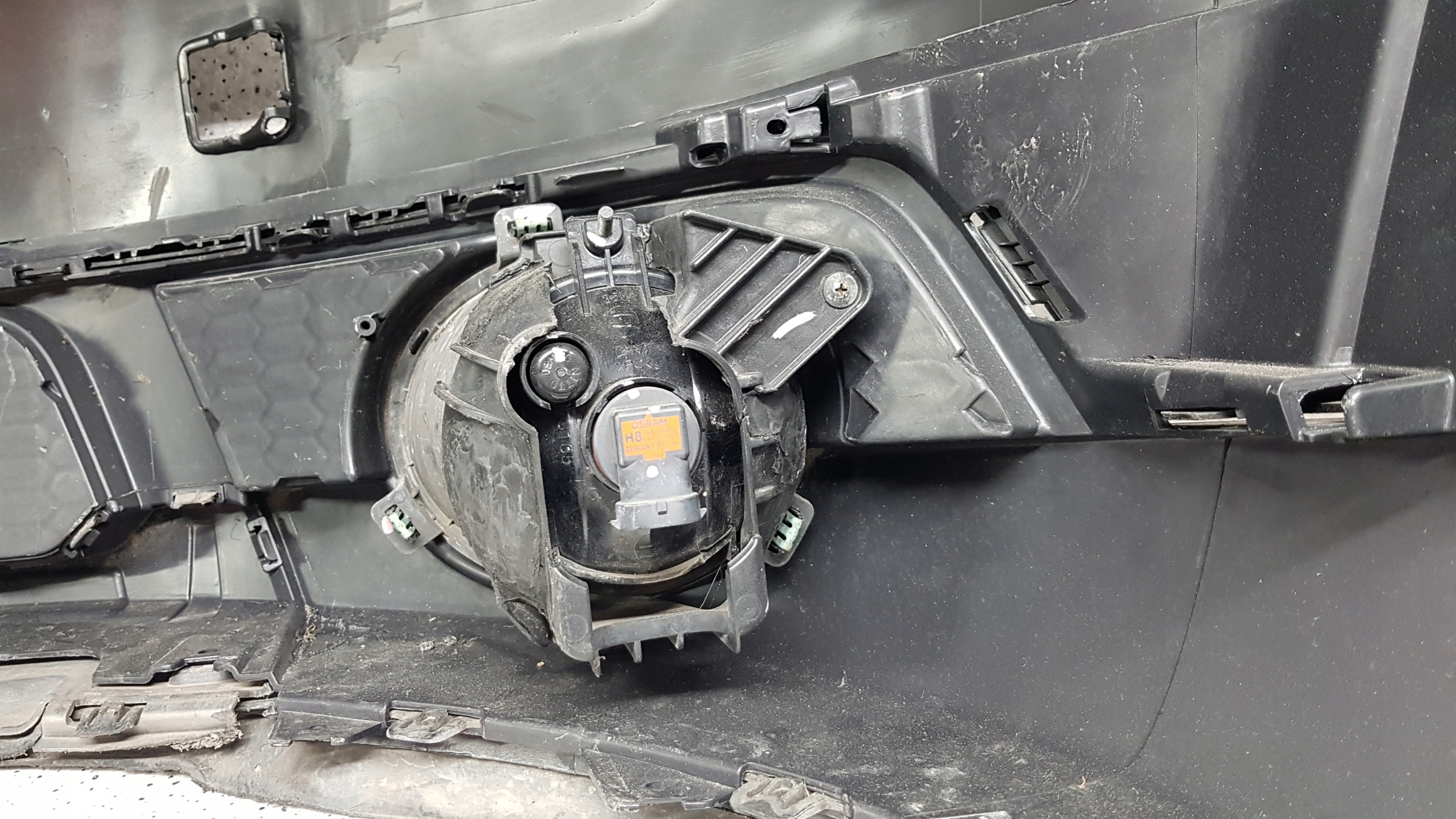 CHEVROLET ORLANDO 2010 - bumper front 8723