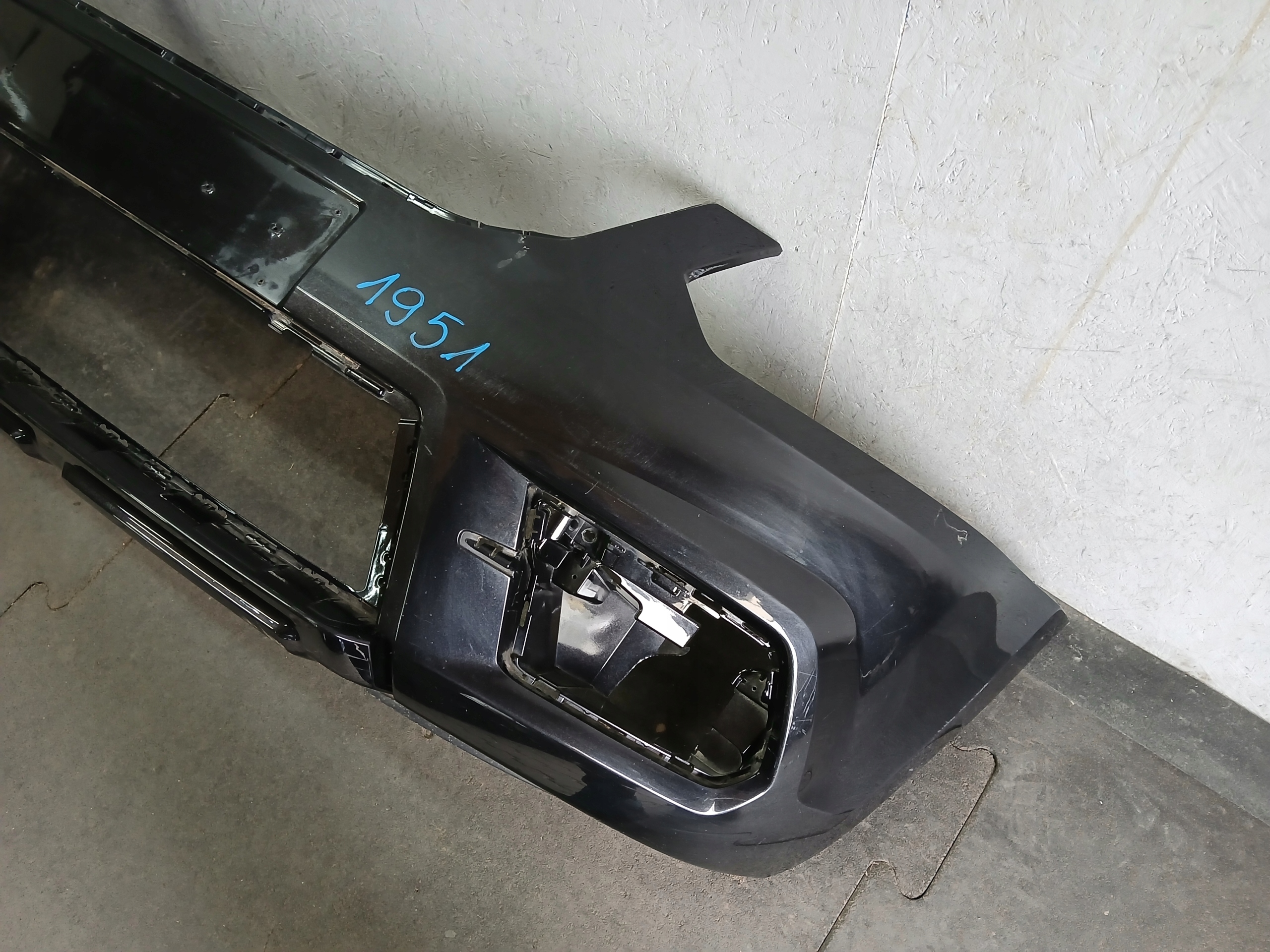bumper front SKODA YETI LIFT 14- 5L