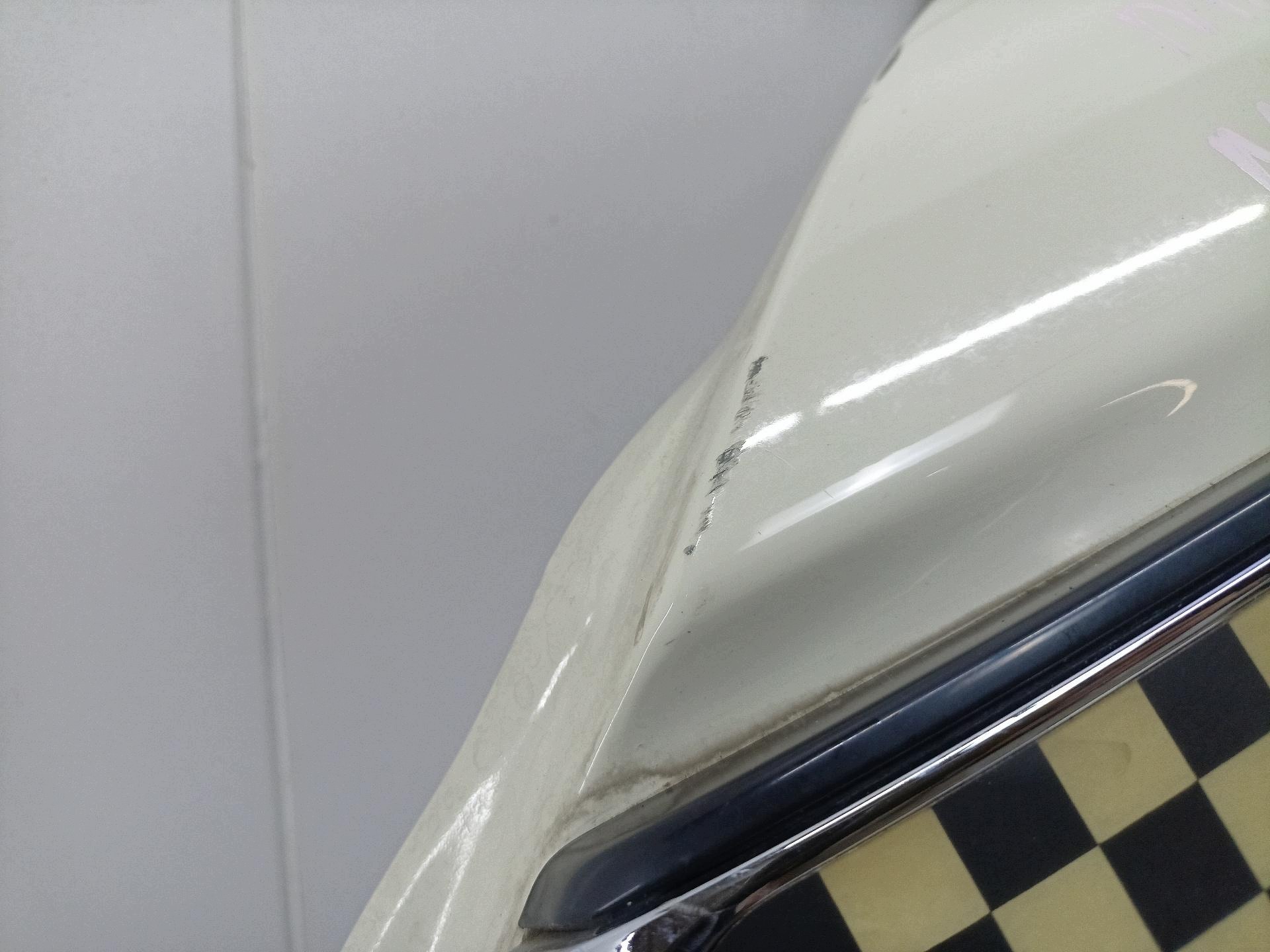 fender front left side Mini Cooper 2 facelift R56 2011