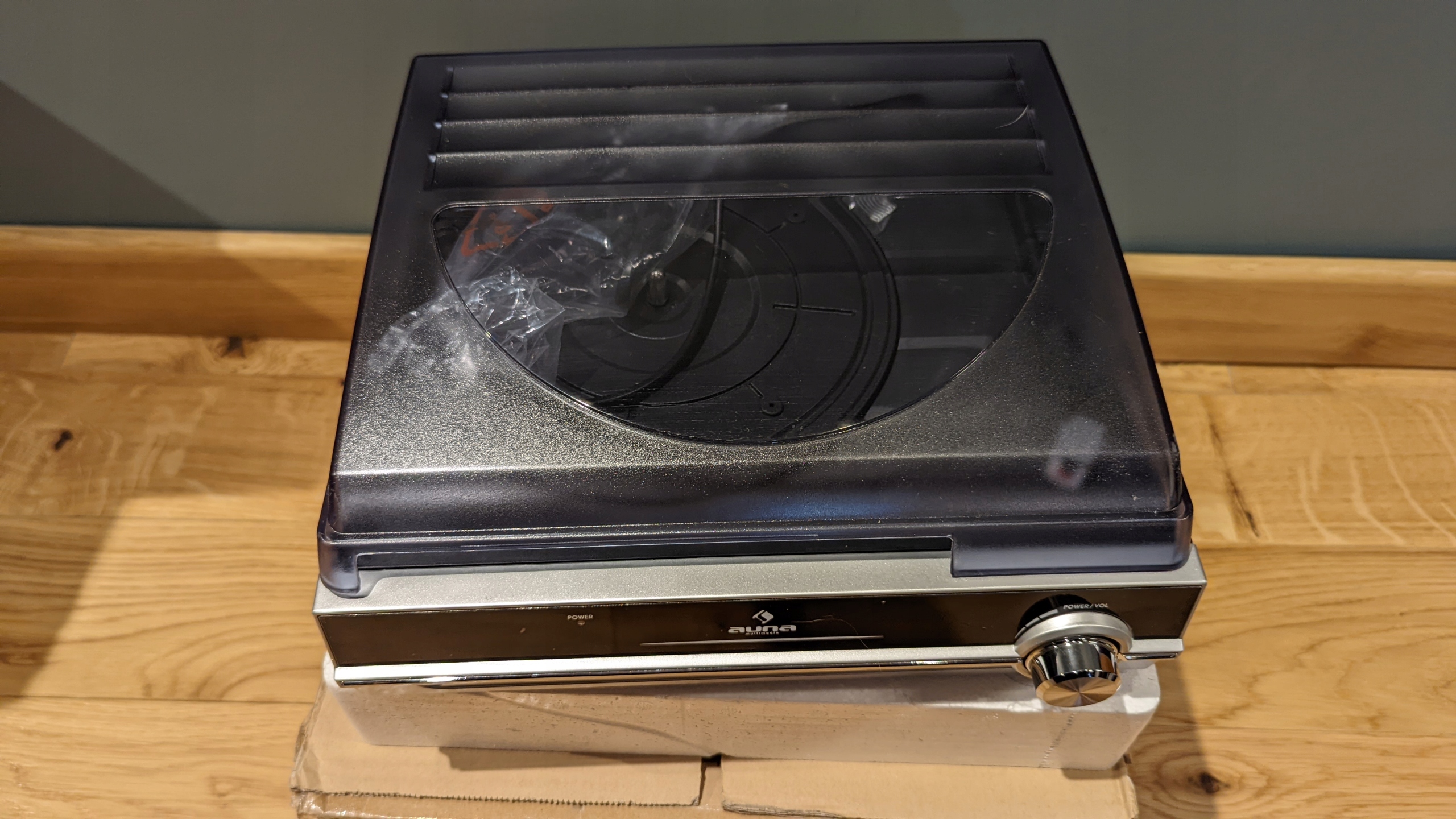 Gramofon Auna TBA-928 srebrny Prędkość obrotowa (obr./min) 33 1/3 45