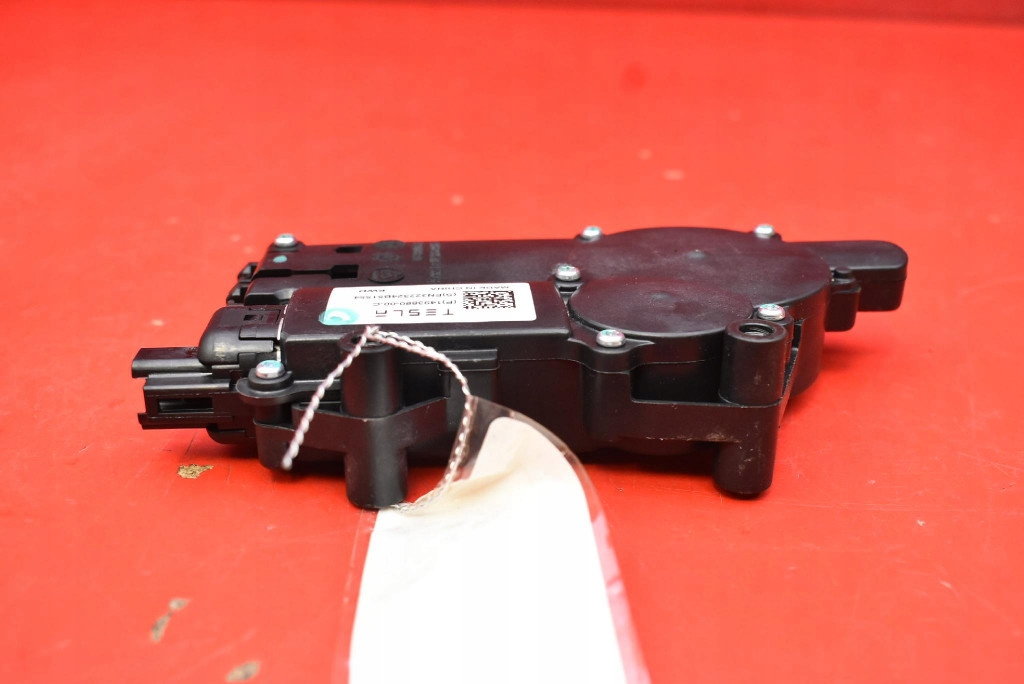 motor OPARCIA sitz links heck 1493880-00-C TESLA MODEL Y 20
