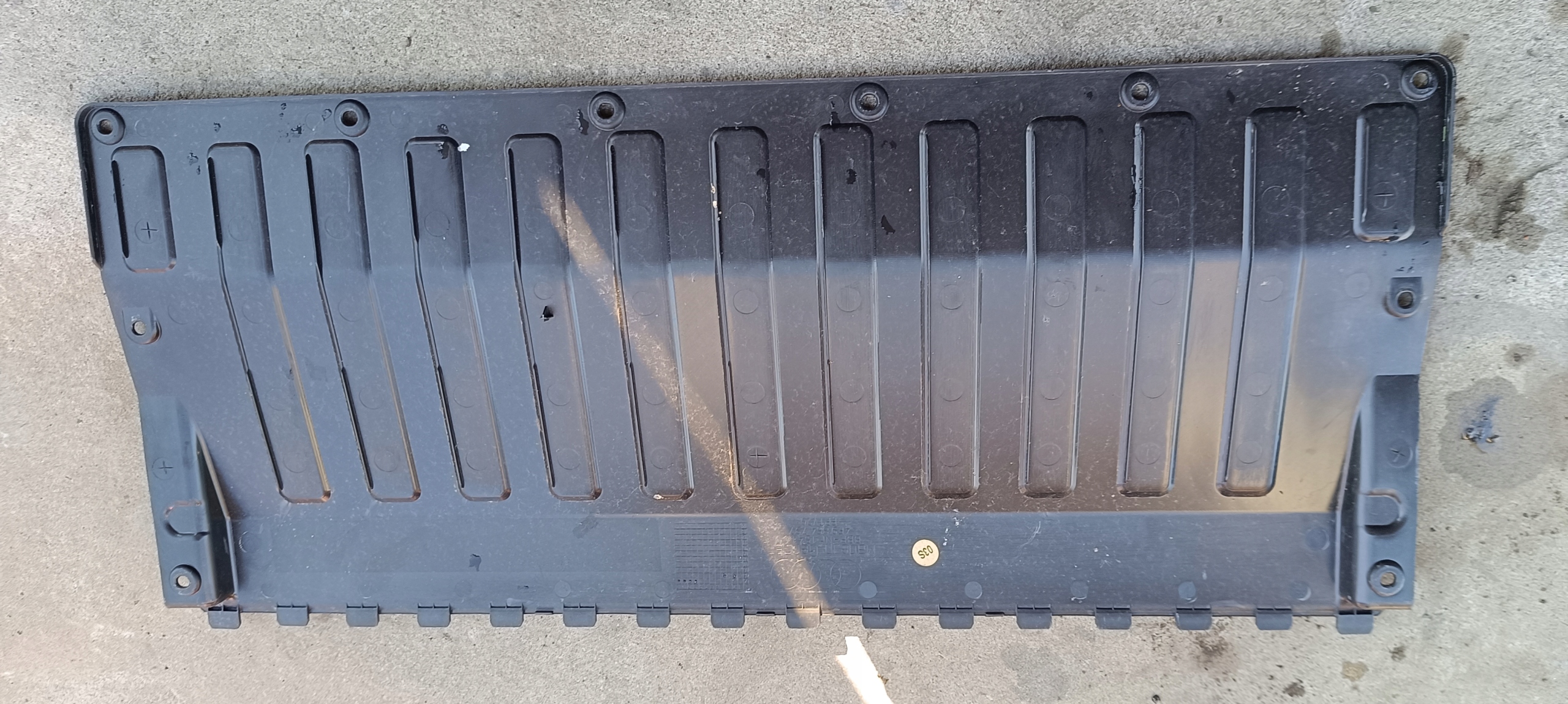 floor cover boot AUDI A6 C6 AVANT 4F9864797