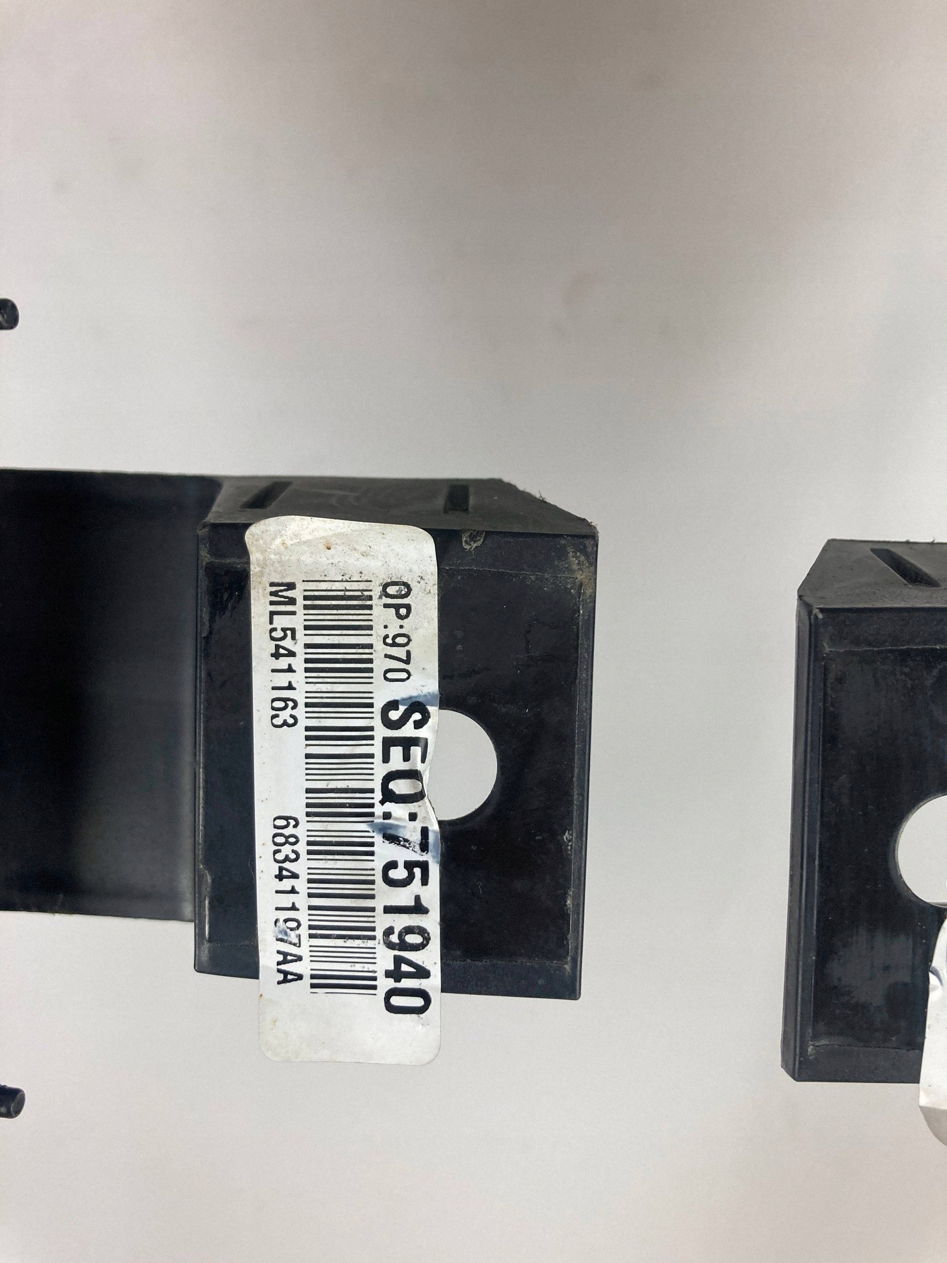 Jeep Gladiator JT stopien threshold komplet stopni progow left + right 2020-26