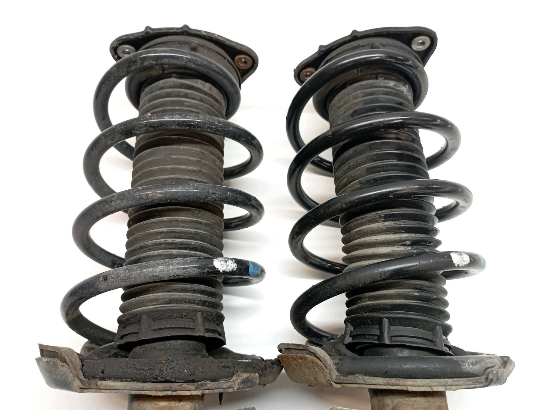 shock absorber right left front 1.6 TDCI KPL BV6118K001 Ford Focus Mk3