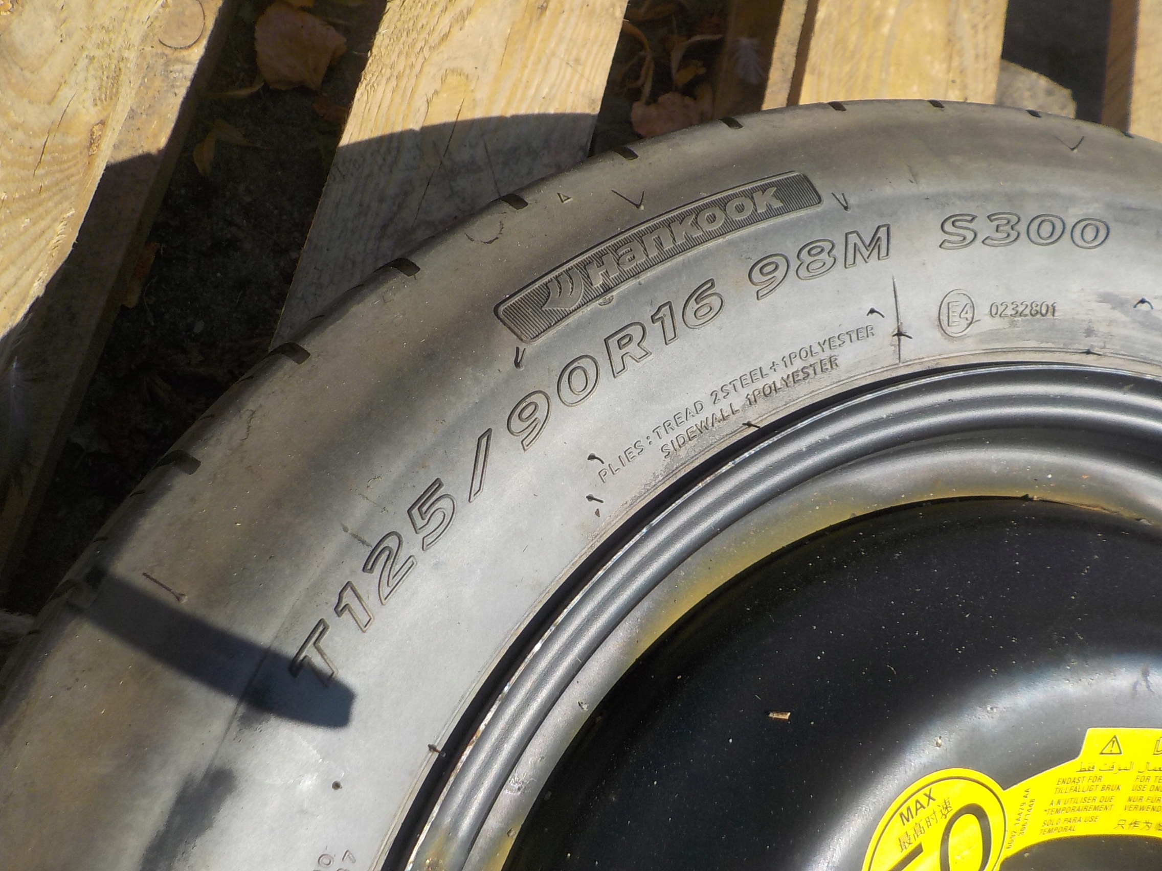 FORD FOCUS II C-MAX MONDEO MK3 DOJAZDÓWKA R16 5x108 Szerokość opony 125 mm