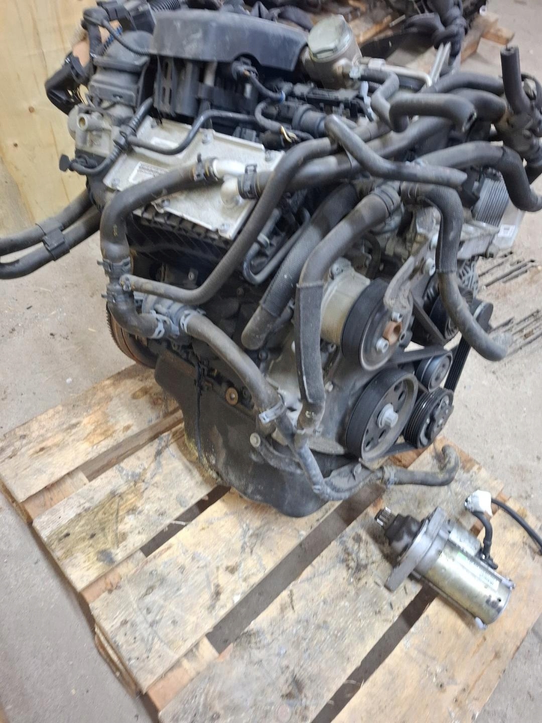 engine 1.2 petrol CBZB Volkswagen Polo 5