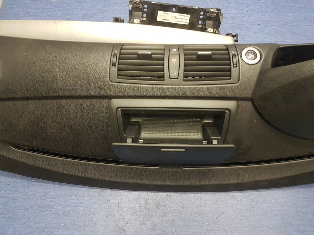 BMW X6 E71 торпеда консоль UP HUD европа