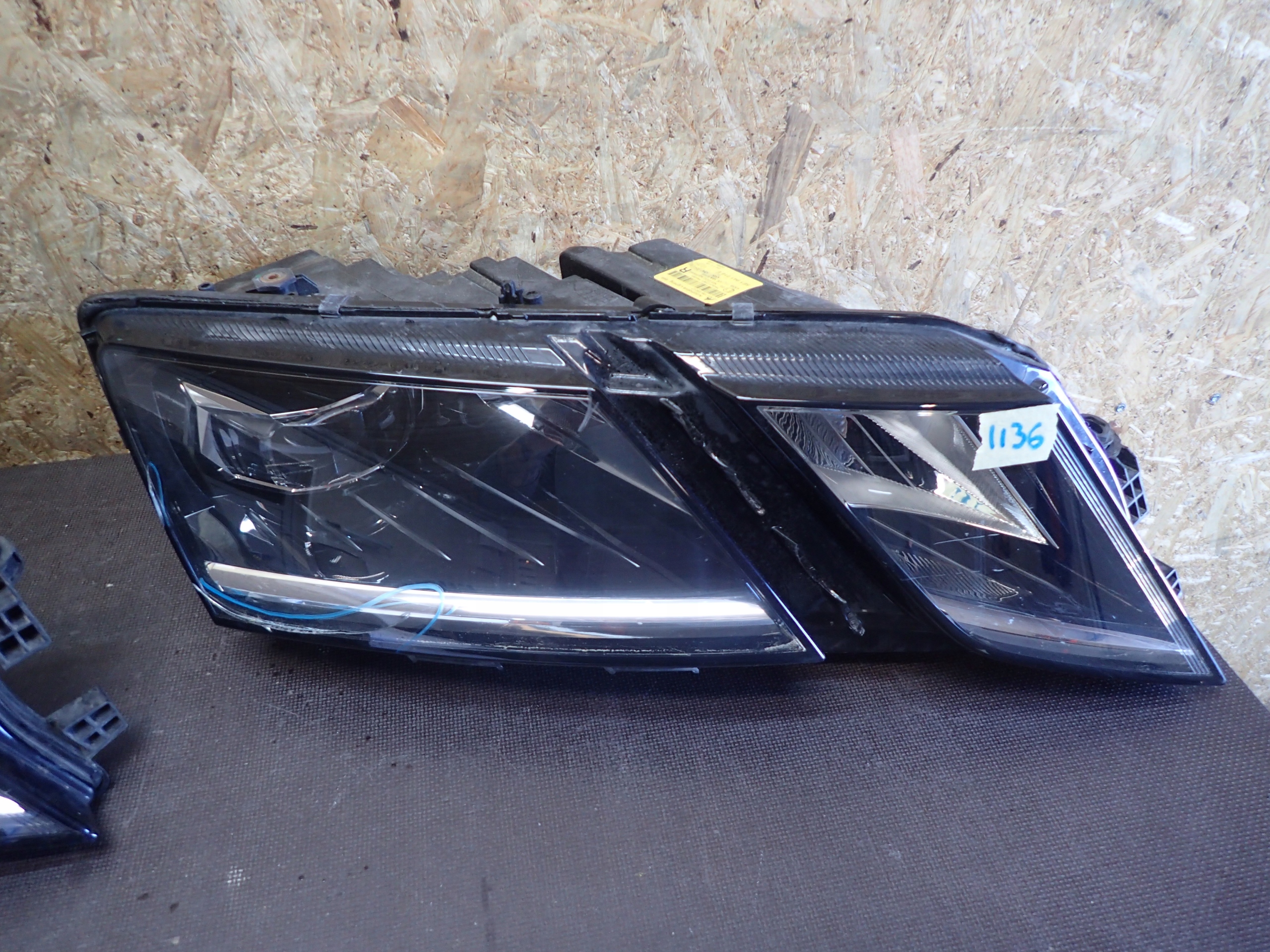 LIGHT FRONT RIGHT SKODA OCTAVIA III LIFT FULL LED