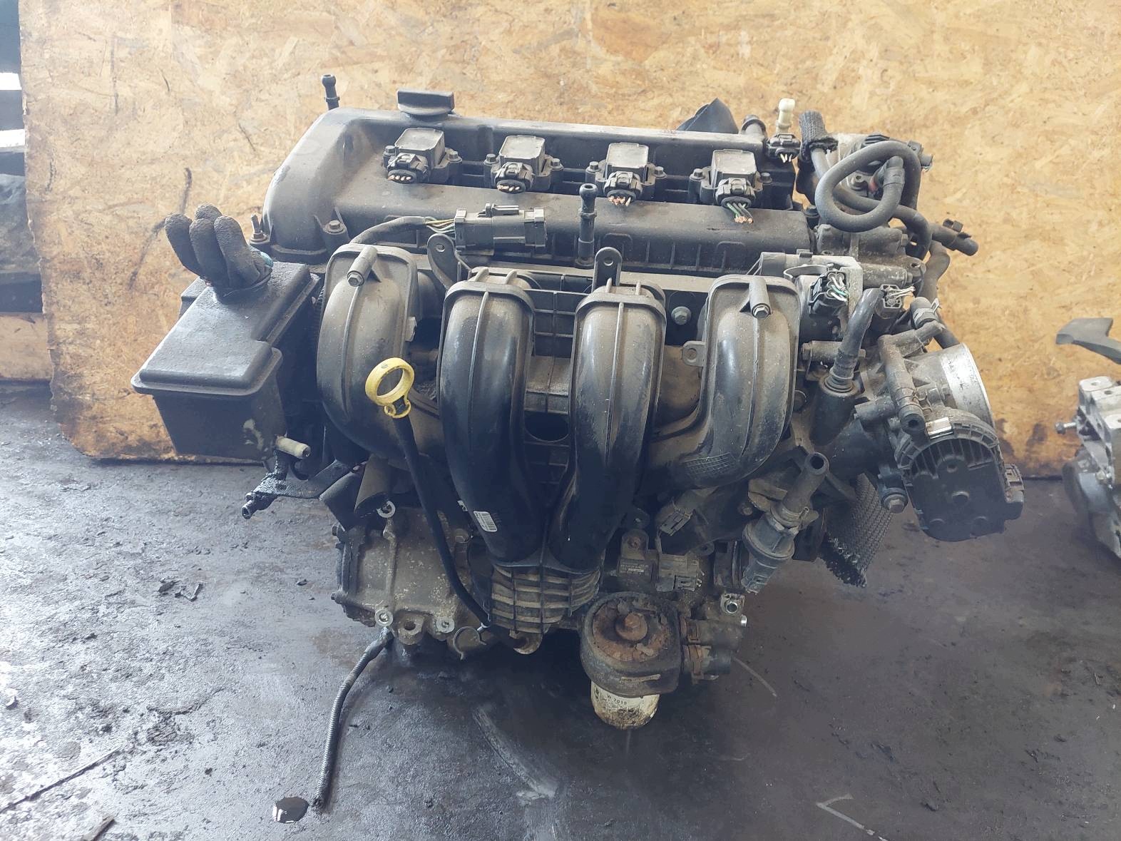 engine petrol FORD MONDEO MK3 CFBA 1.8 16V ID: 232501